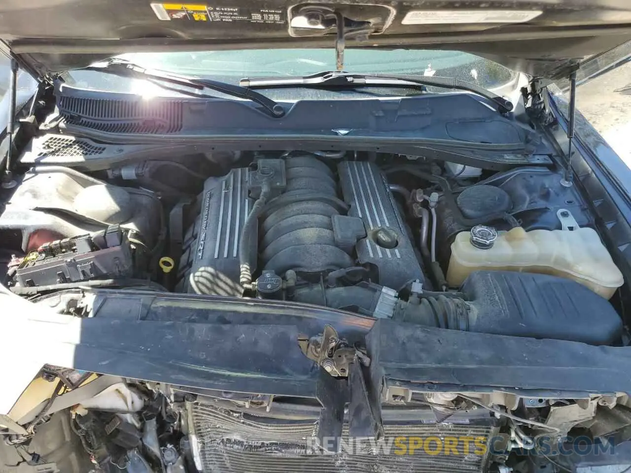 12 Photograph of a damaged car 2C3CDZFJ1KH530079 DODGE CHALLENGER 2019