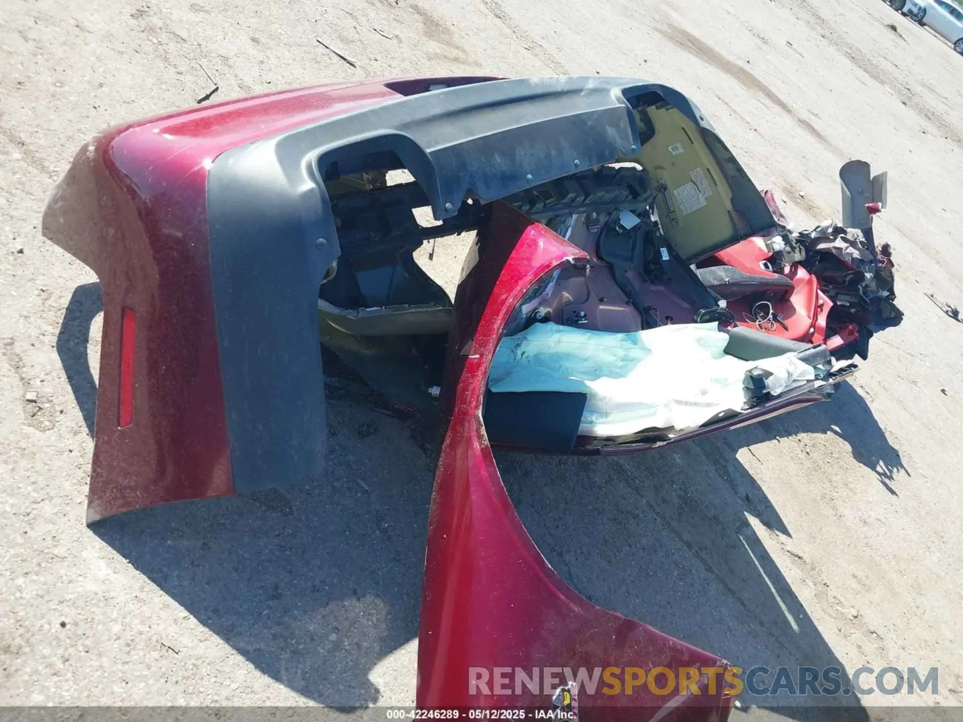 11 Photograph of a damaged car 2C3CDZFJ1KH666745 DODGE CHALLENGER 2019