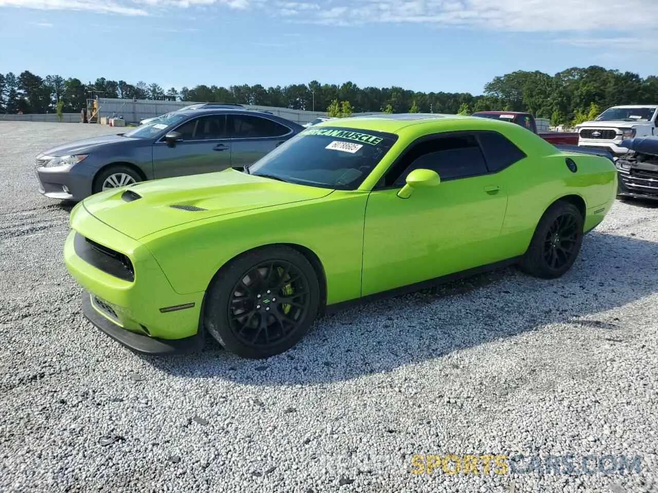 1 Photograph of a damaged car 2C3CDZFJ2KH500296 DODGE CHALLENGER 2019