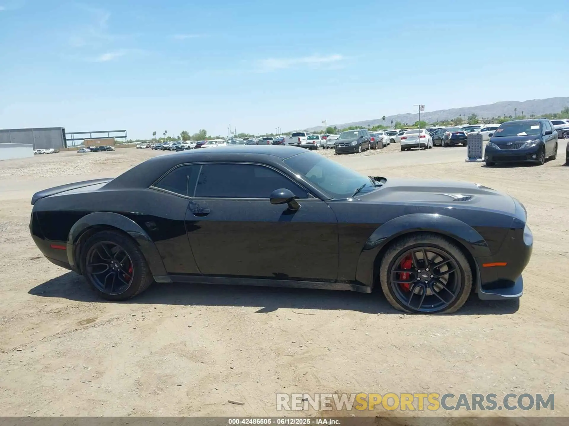 13 Photograph of a damaged car 2C3CDZFJ2KH579677 DODGE CHALLENGER 2019