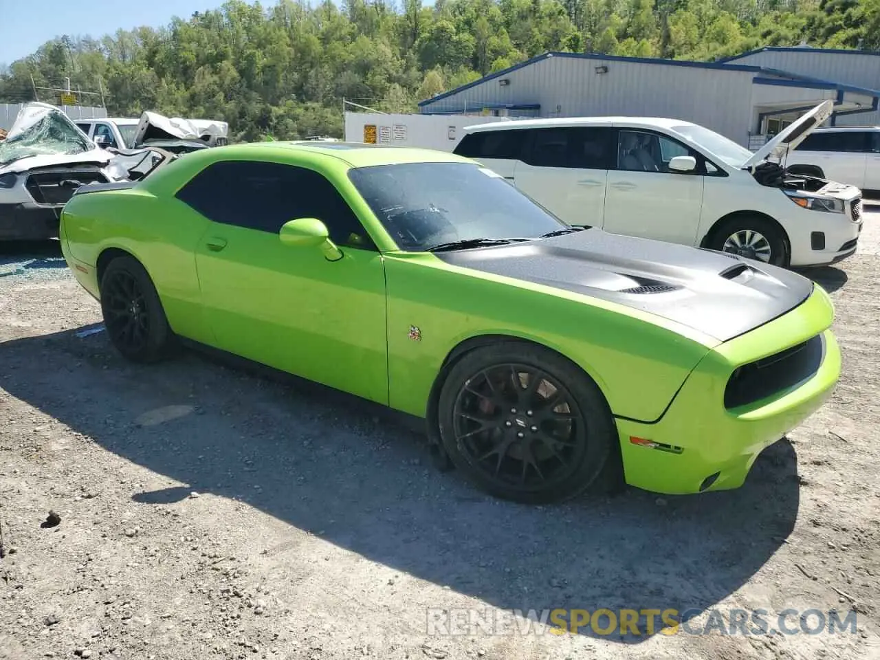 4 Photograph of a damaged car 2C3CDZFJ2KH701535 DODGE CHALLENGER 2019