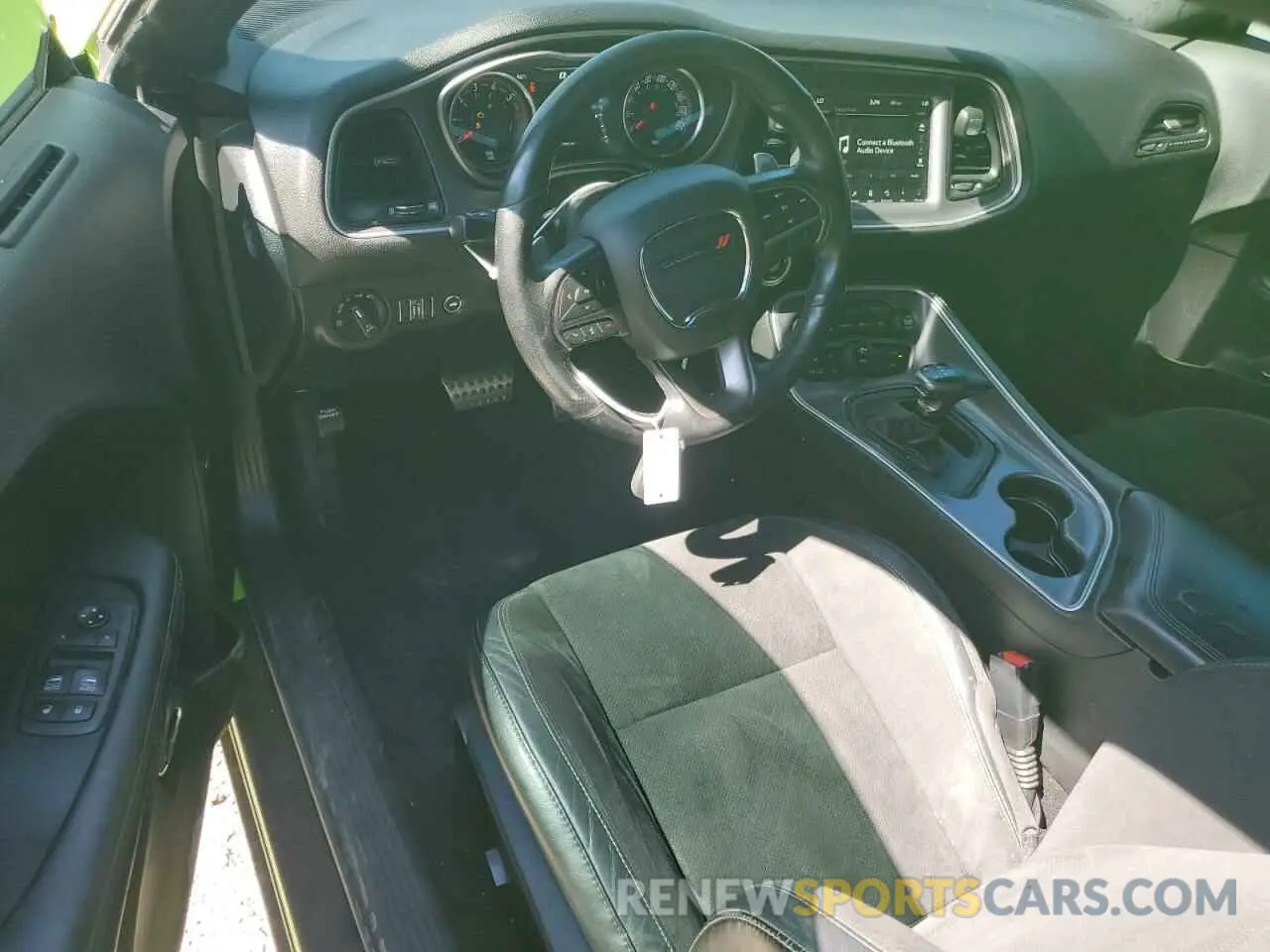 8 Photograph of a damaged car 2C3CDZFJ2KH701535 DODGE CHALLENGER 2019
