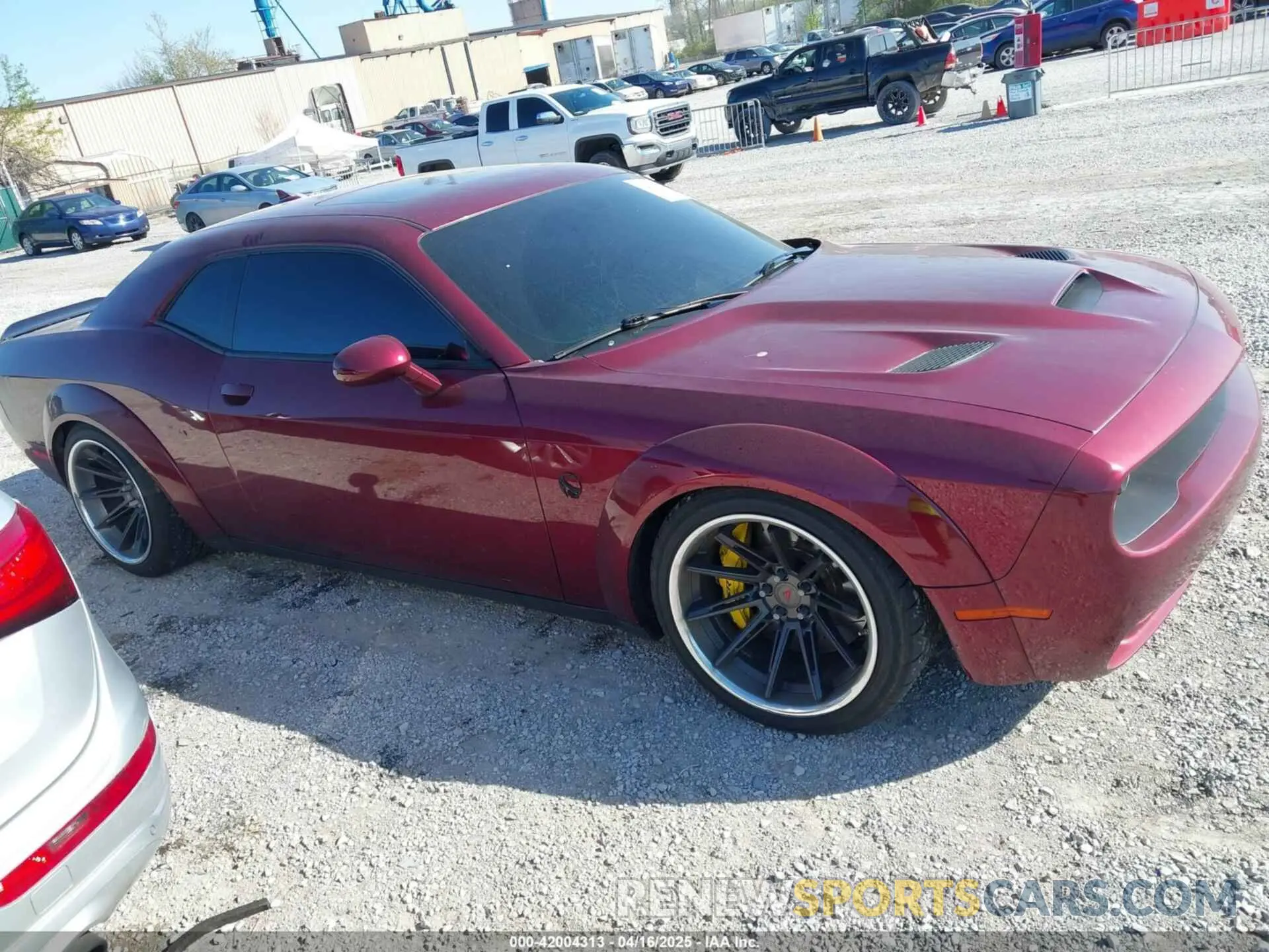 13 Photograph of a damaged car 2C3CDZFJ3KH503613 DODGE CHALLENGER 2019