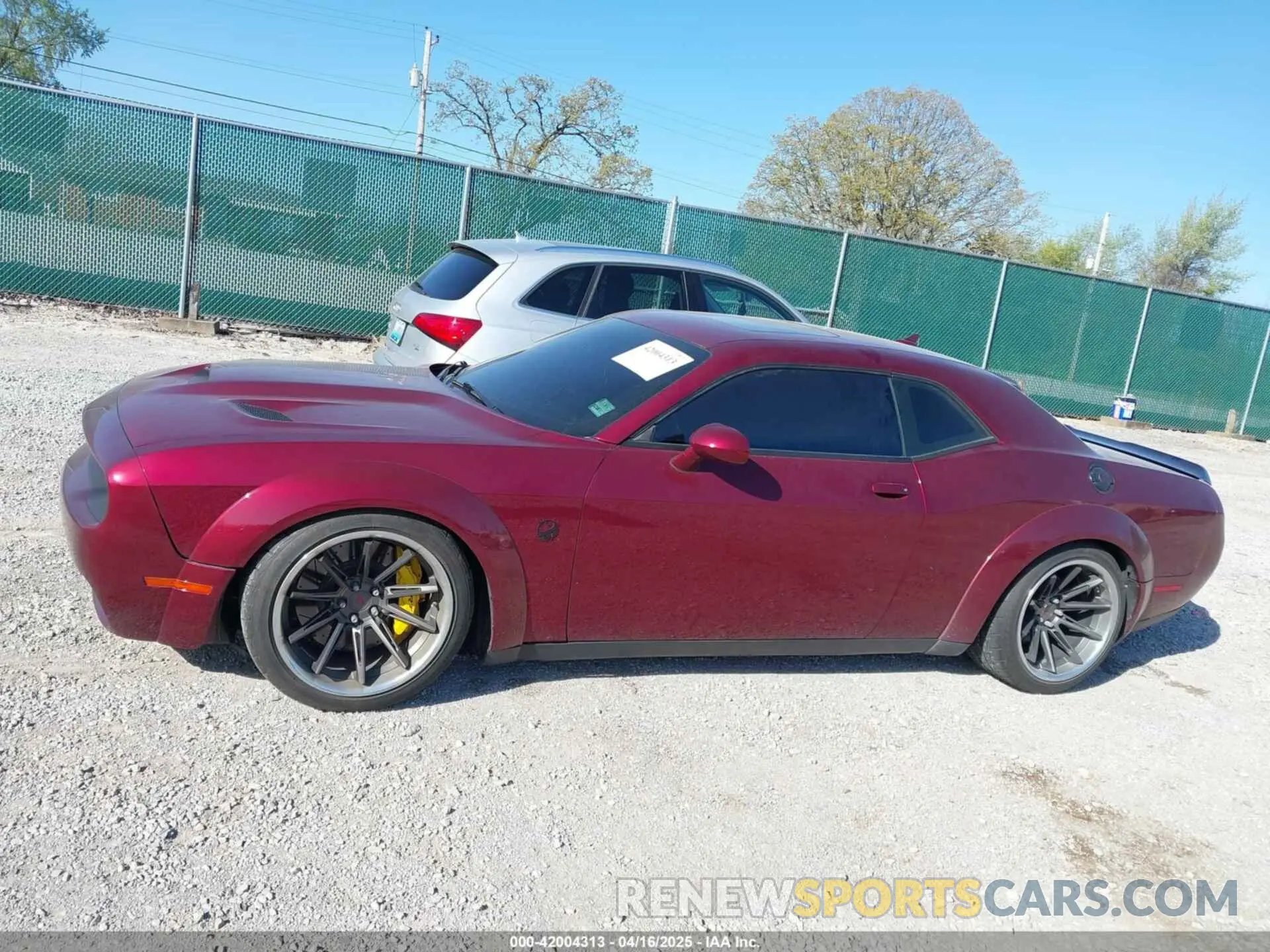 14 Photograph of a damaged car 2C3CDZFJ3KH503613 DODGE CHALLENGER 2019
