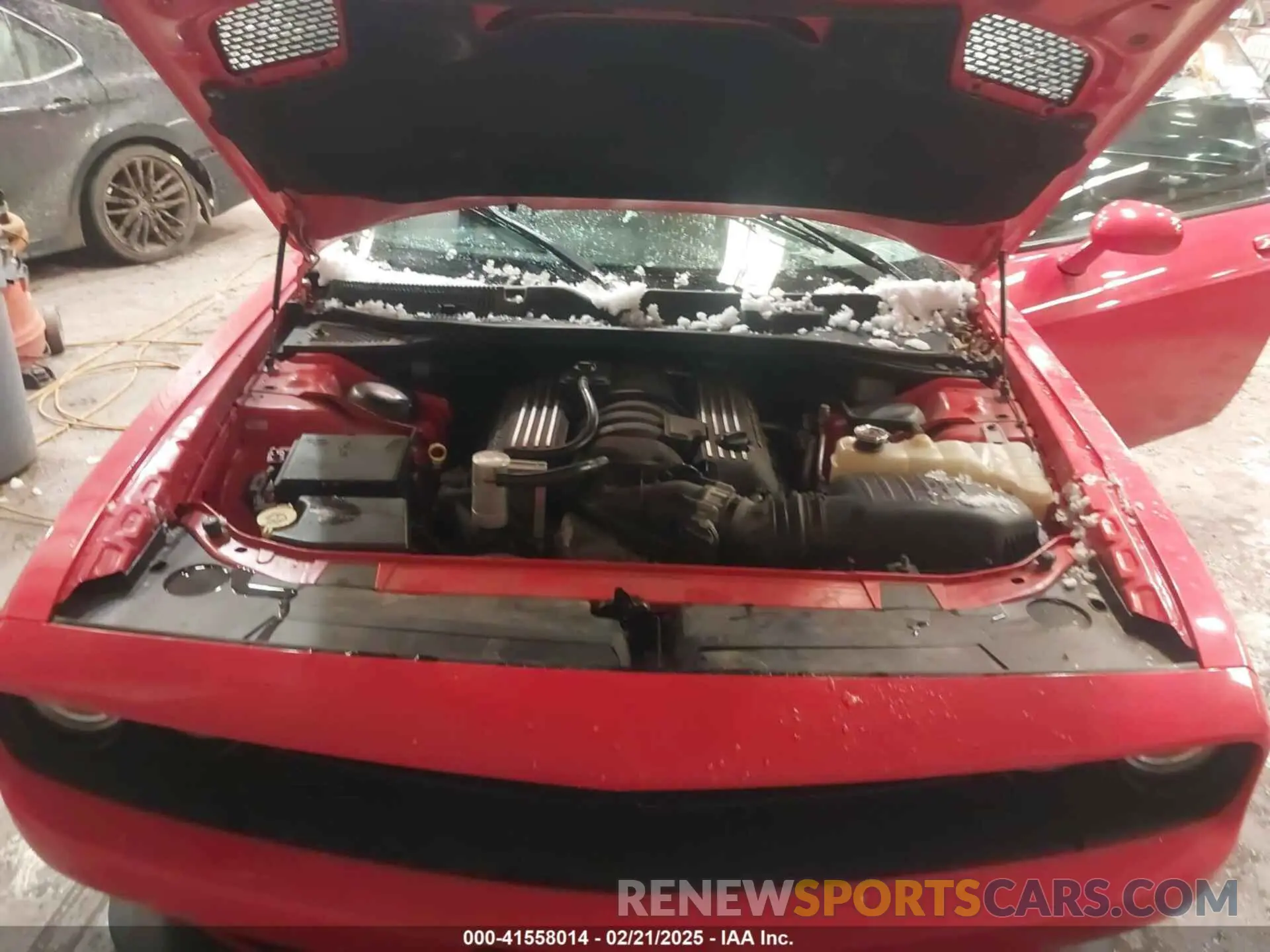 10 Photograph of a damaged car 2C3CDZFJ3KH626859 DODGE CHALLENGER 2019
