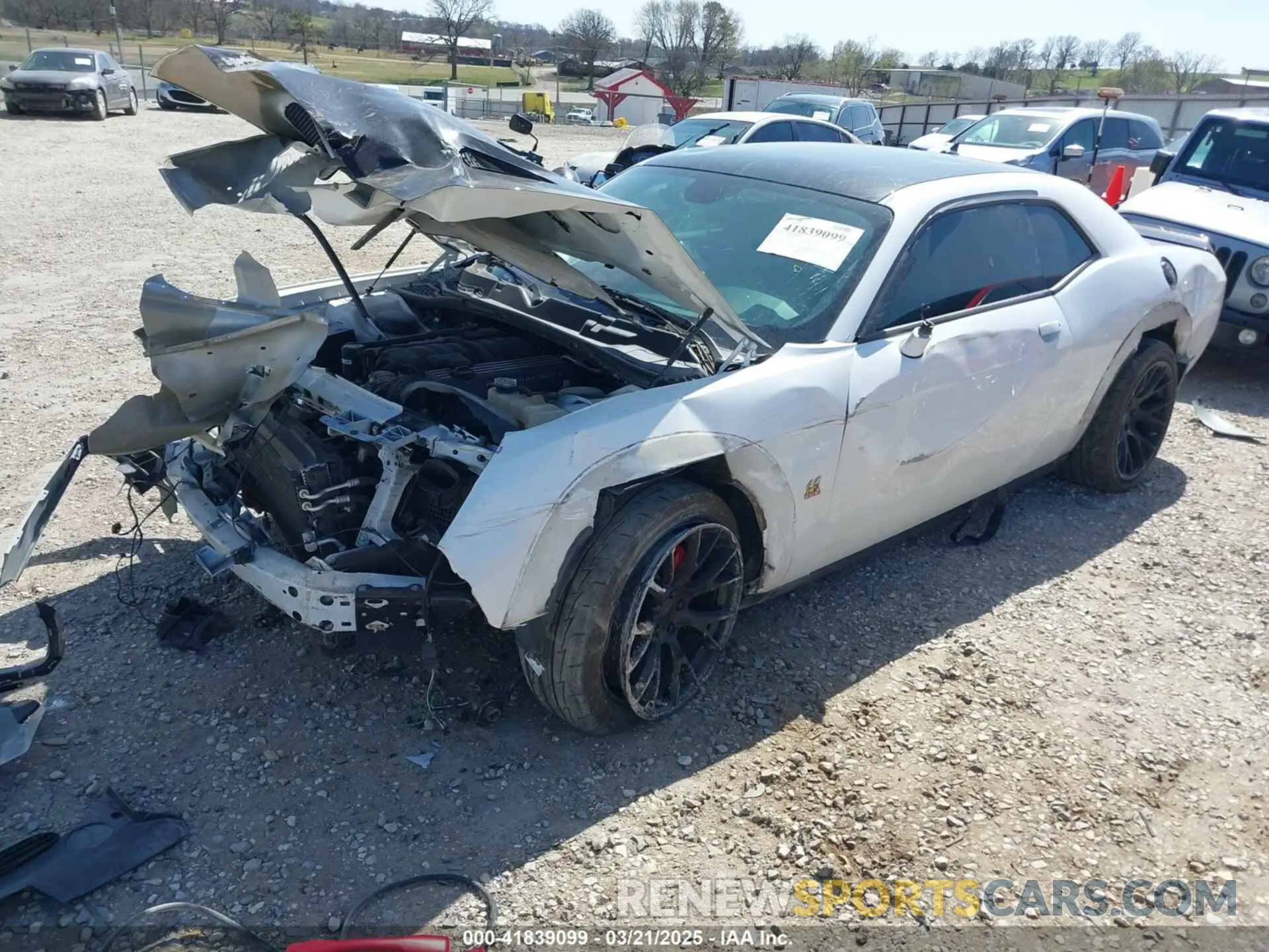 2 Photograph of a damaged car 2C3CDZFJ3KH724029 DODGE CHALLENGER 2019