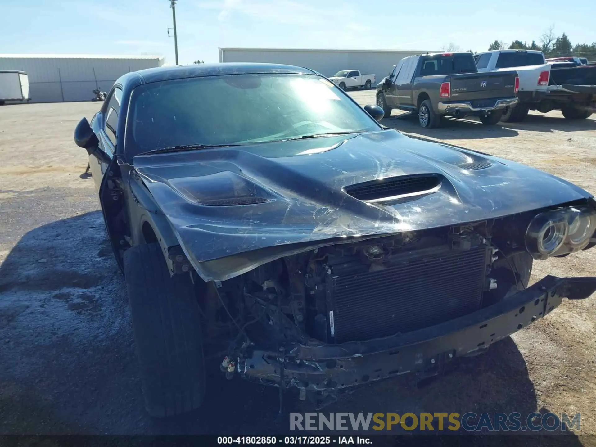 6 Photograph of a damaged car 2C3CDZFJ3KH747617 DODGE CHALLENGER 2019