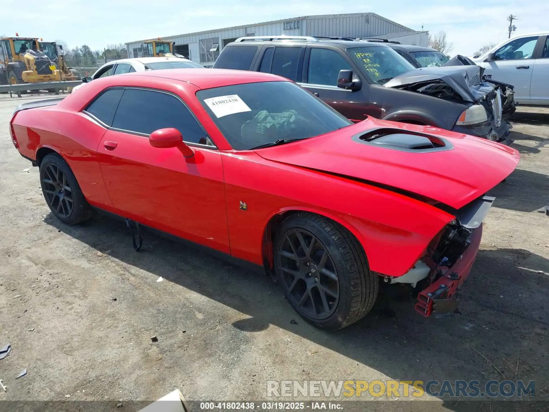 1 Photograph of a damaged car 2C3CDZFJ4KH625400 DODGE CHALLENGER 2019