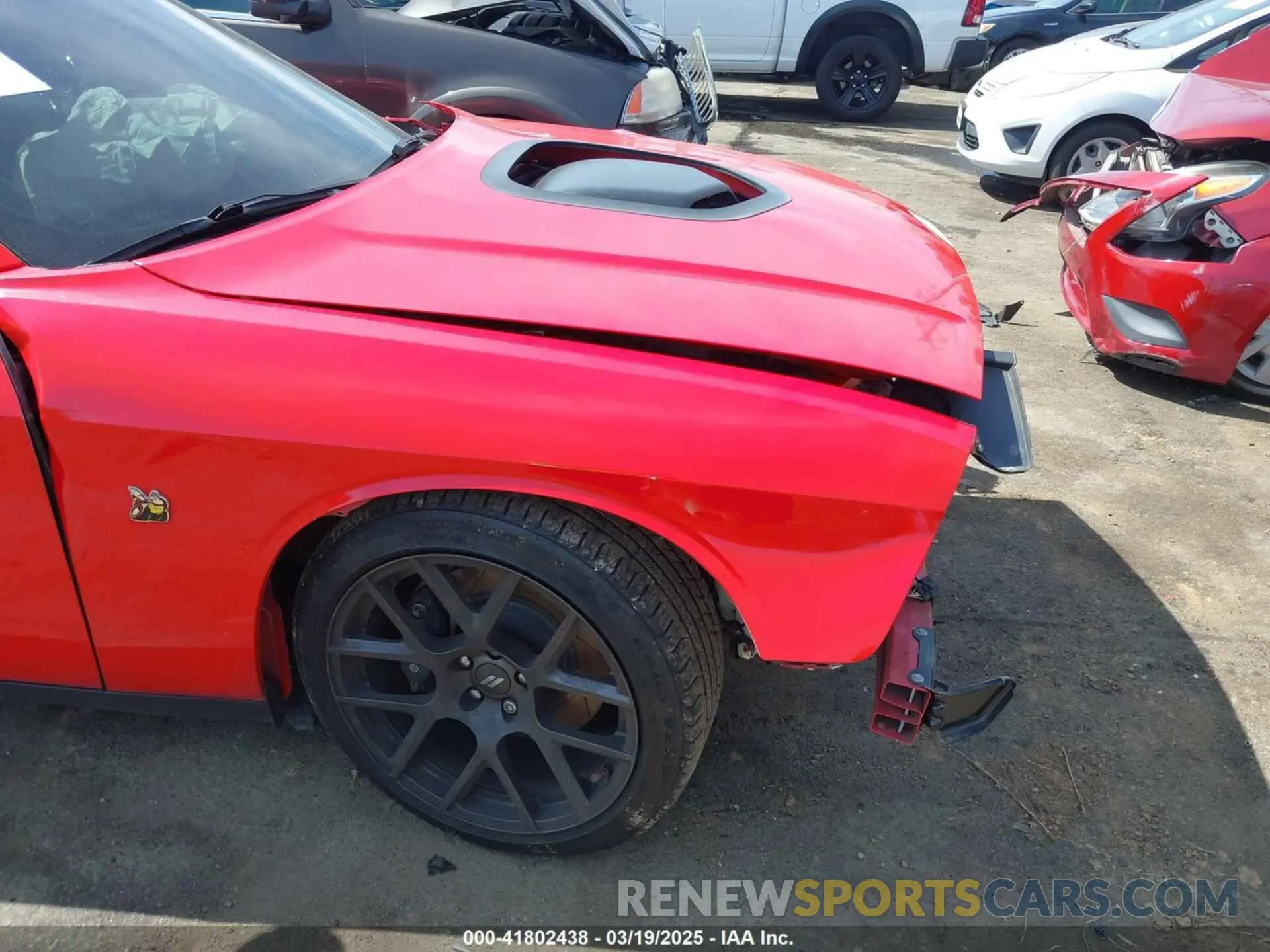 20 Photograph of a damaged car 2C3CDZFJ4KH625400 DODGE CHALLENGER 2019