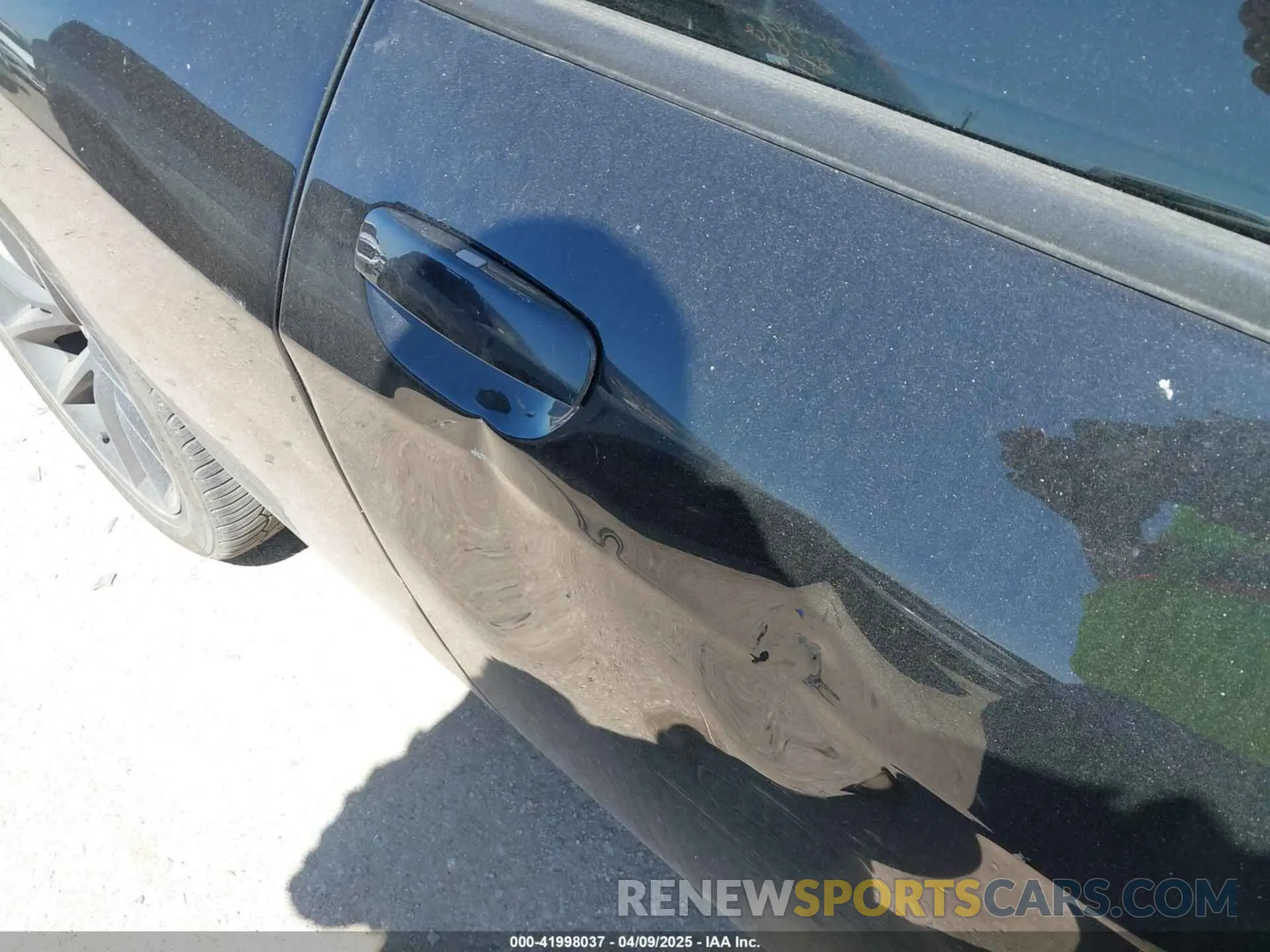 20 Photograph of a damaged car 2C3CDZFJ4KH687900 DODGE CHALLENGER 2019
