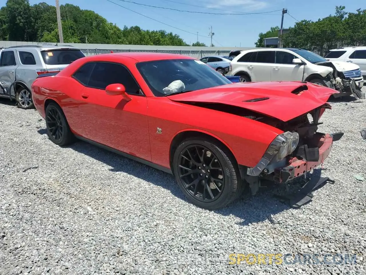 4 Photograph of a damaged car 2C3CDZFJ4KH741521 DODGE CHALLENGER 2019