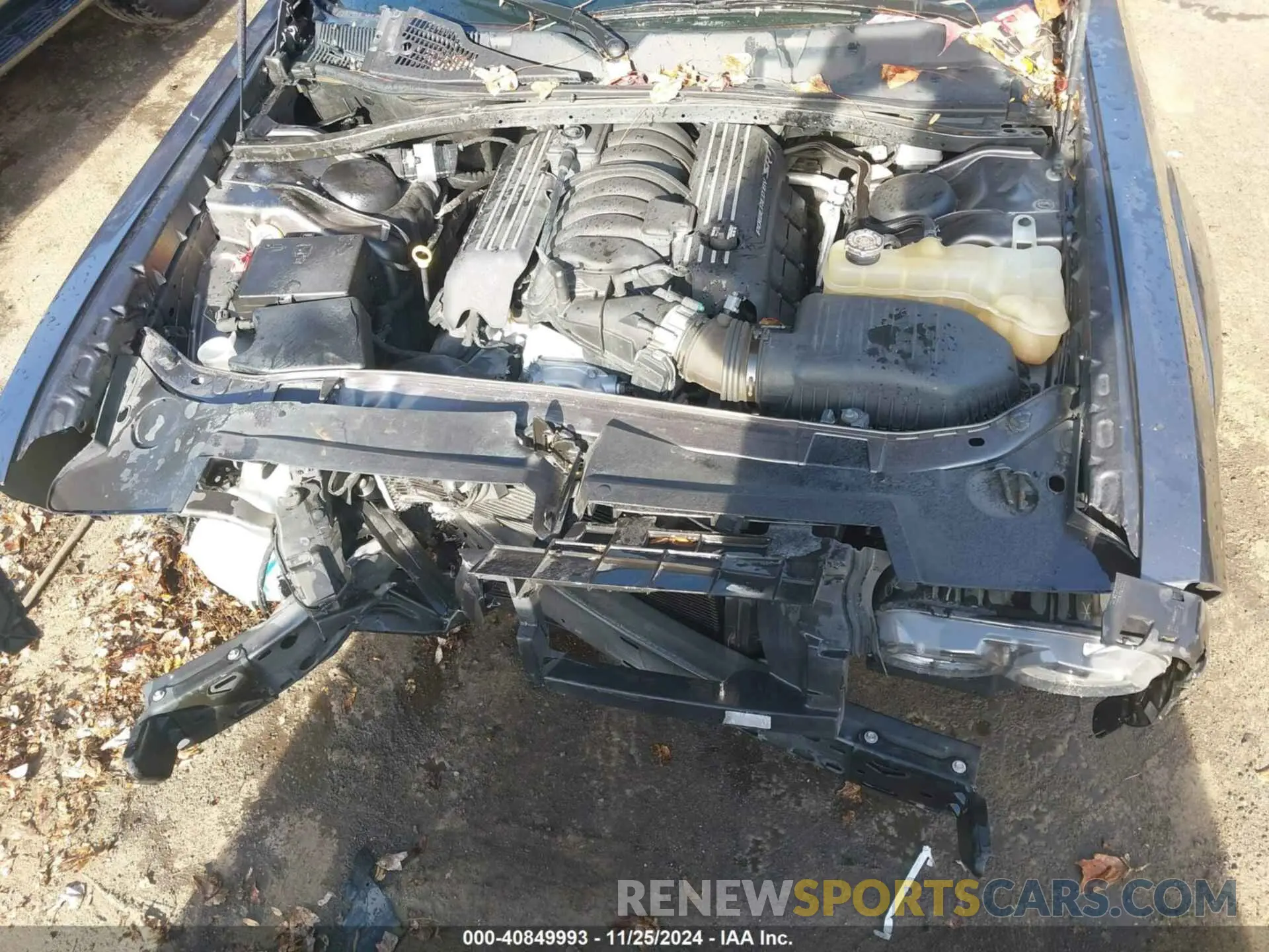 10 Photograph of a damaged car 2C3CDZFJ6KH529252 DODGE CHALLENGER 2019