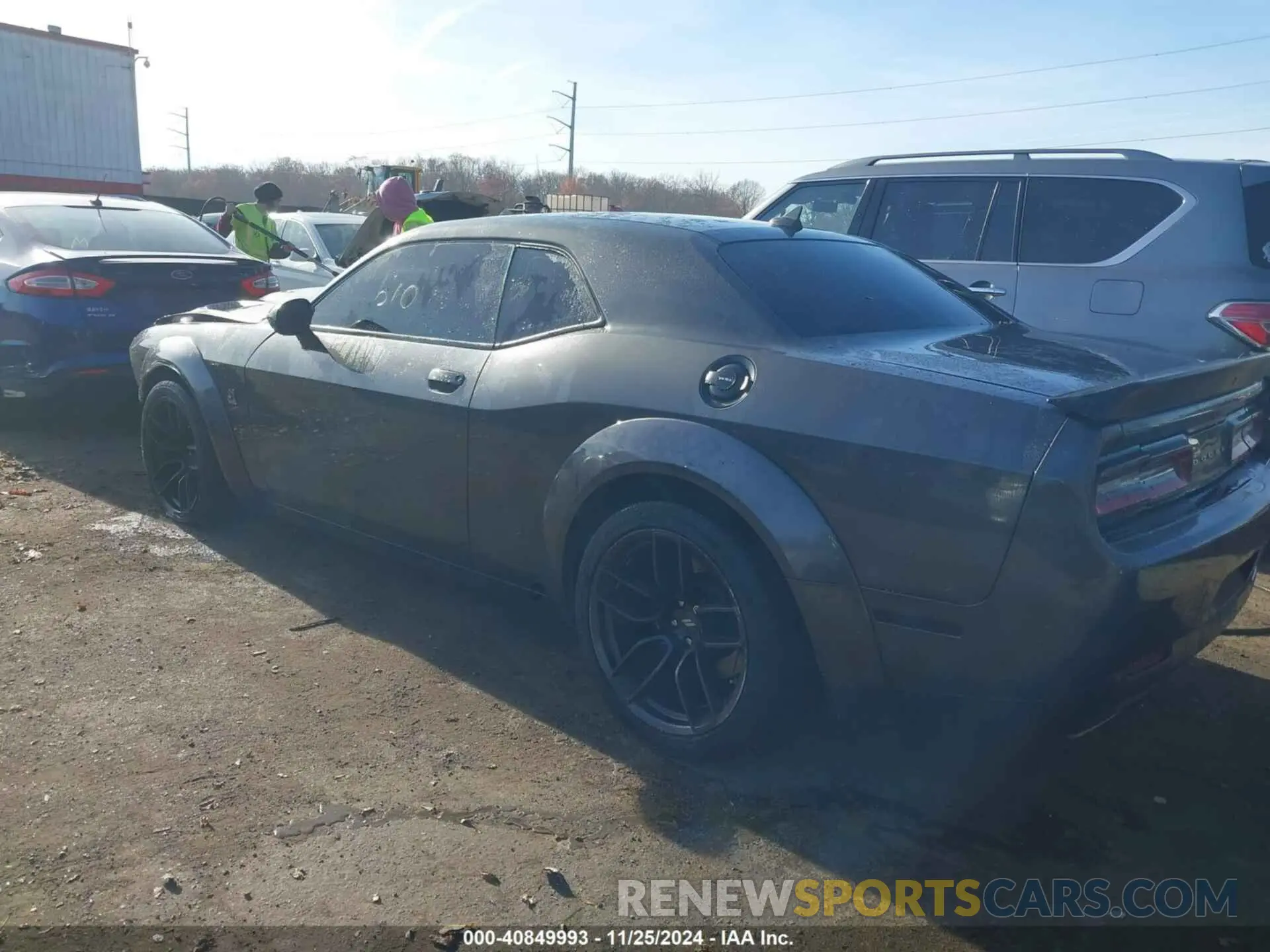 3 Photograph of a damaged car 2C3CDZFJ6KH529252 DODGE CHALLENGER 2019