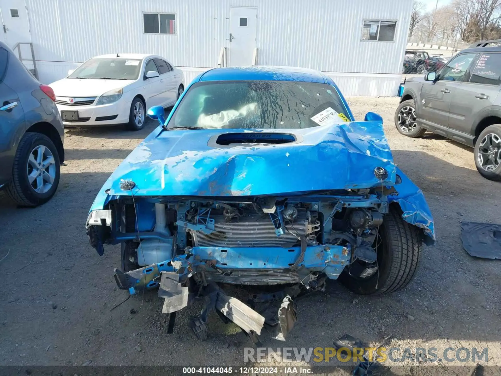 13 Photograph of a damaged car 2C3CDZFJ6KH543085 DODGE CHALLENGER 2019