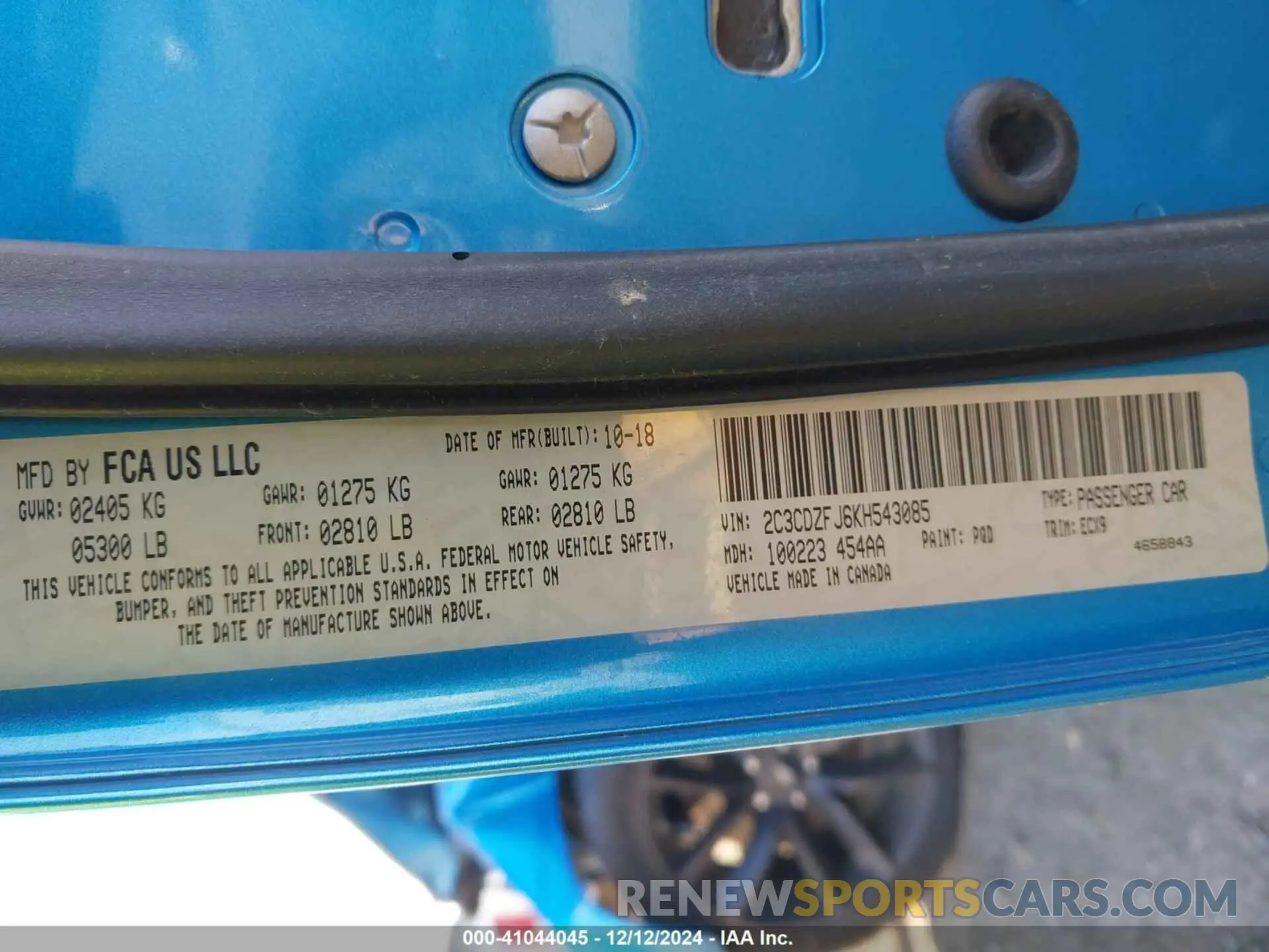 9 Photograph of a damaged car 2C3CDZFJ6KH543085 DODGE CHALLENGER 2019