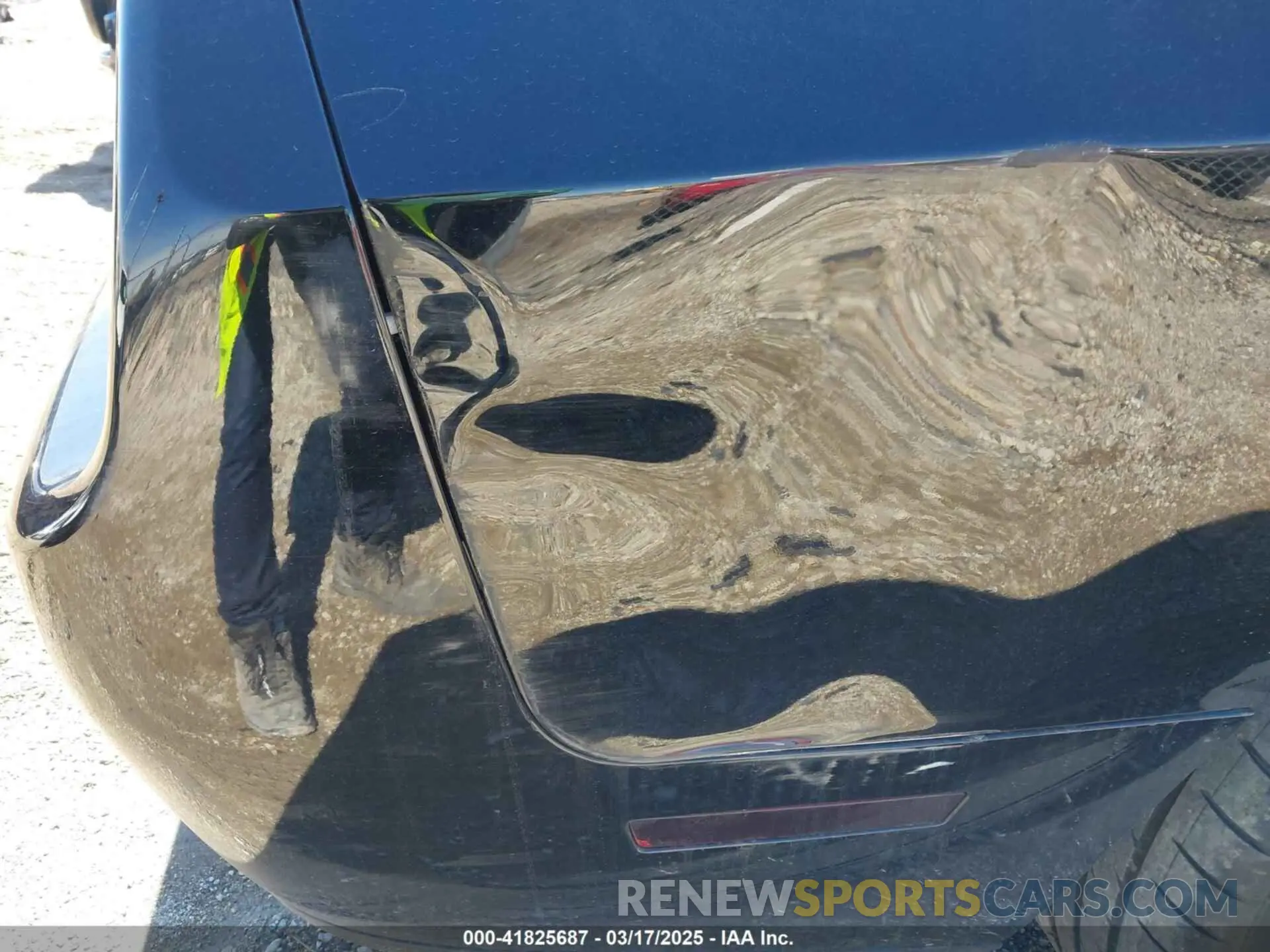 6 Photograph of a damaged car 2C3CDZFJ6KH737244 DODGE CHALLENGER 2019