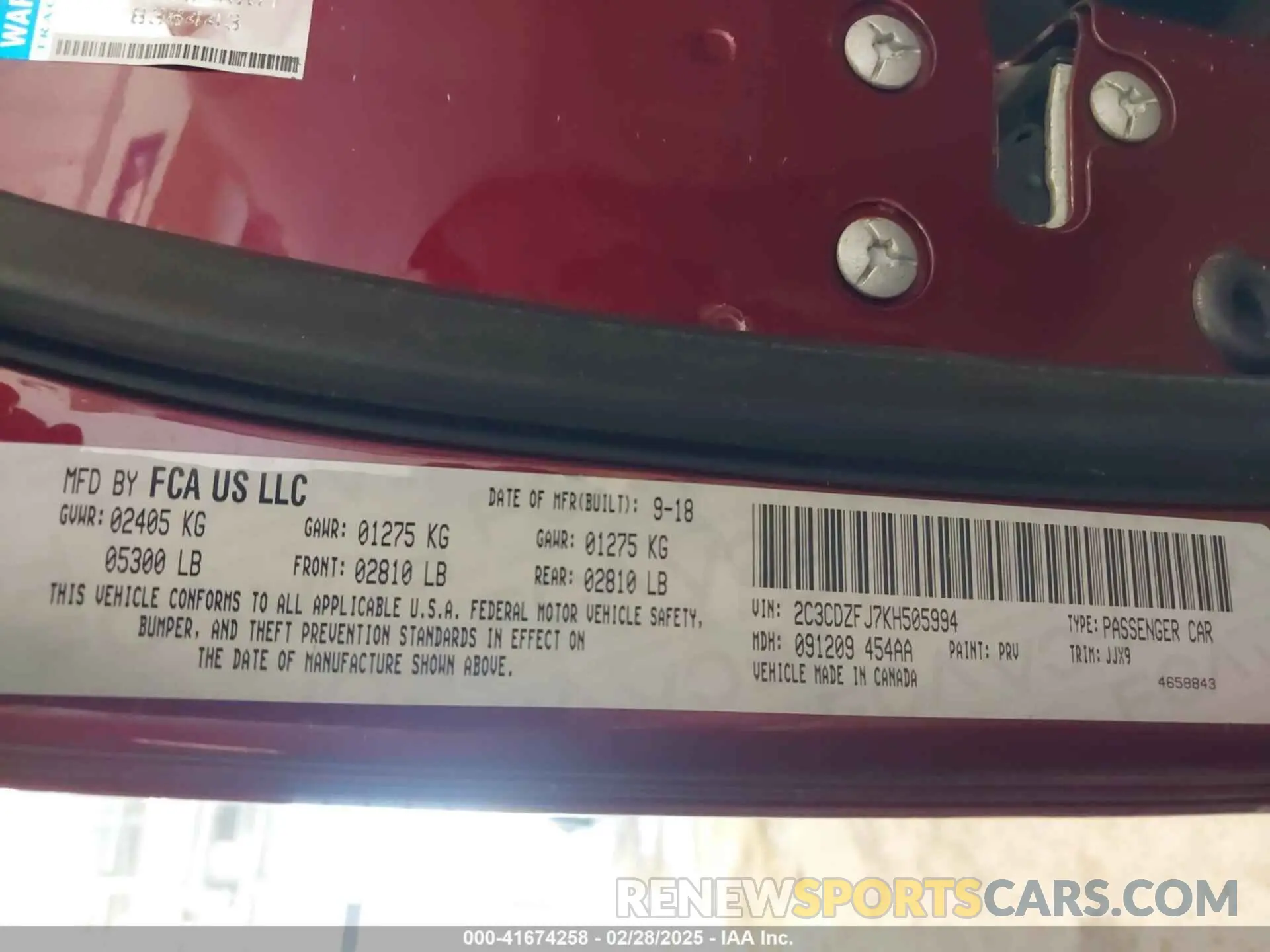 9 Photograph of a damaged car 2C3CDZFJ7KH505994 DODGE CHALLENGER 2019