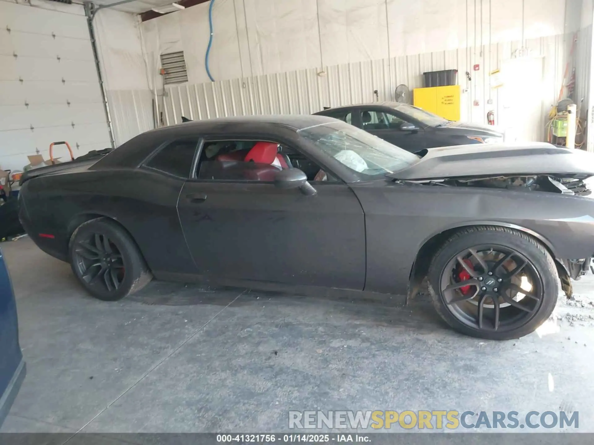 12 Photograph of a damaged car 2C3CDZFJ8KH561863 DODGE CHALLENGER 2019