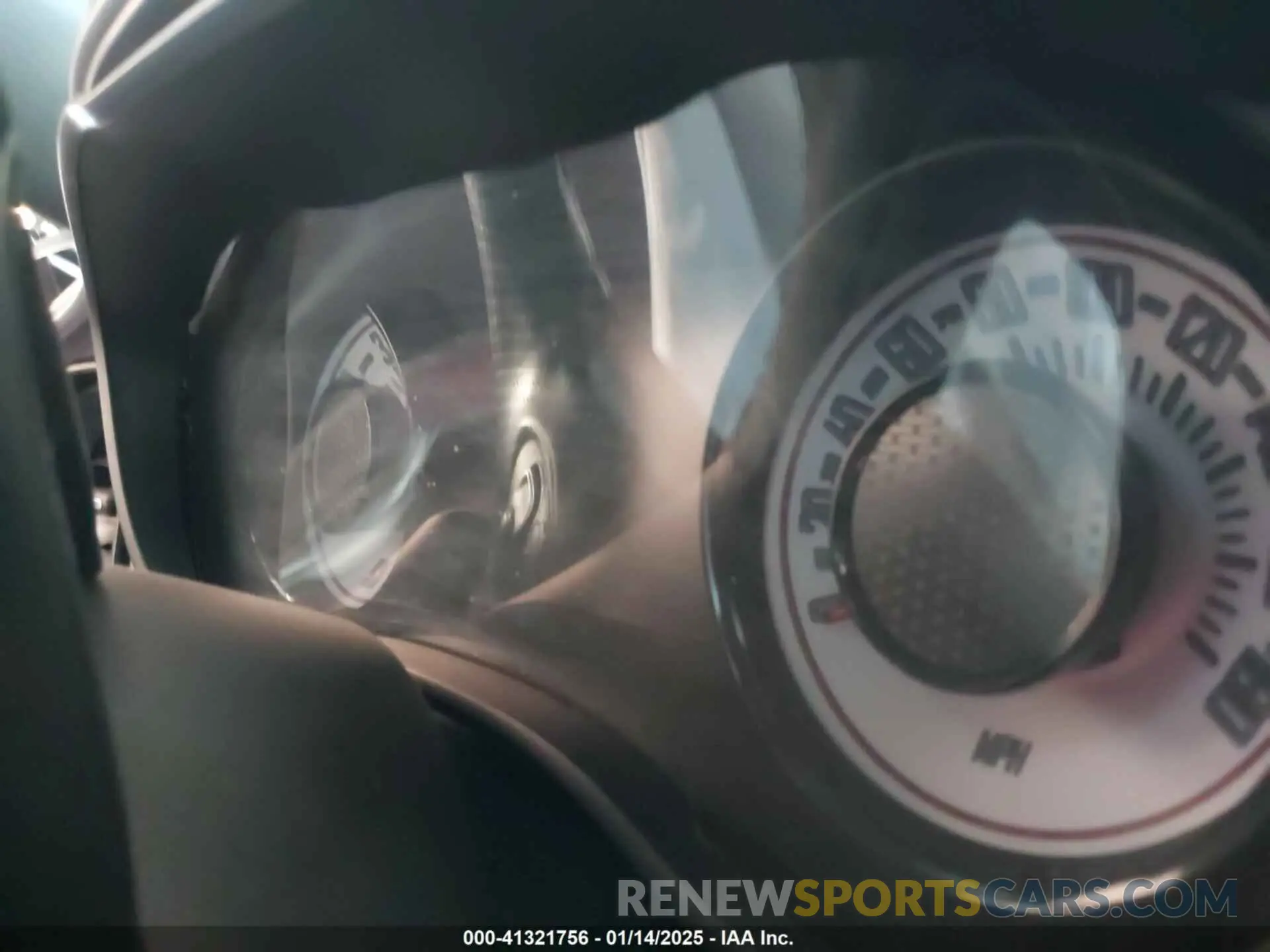 14 Photograph of a damaged car 2C3CDZFJ8KH561863 DODGE CHALLENGER 2019