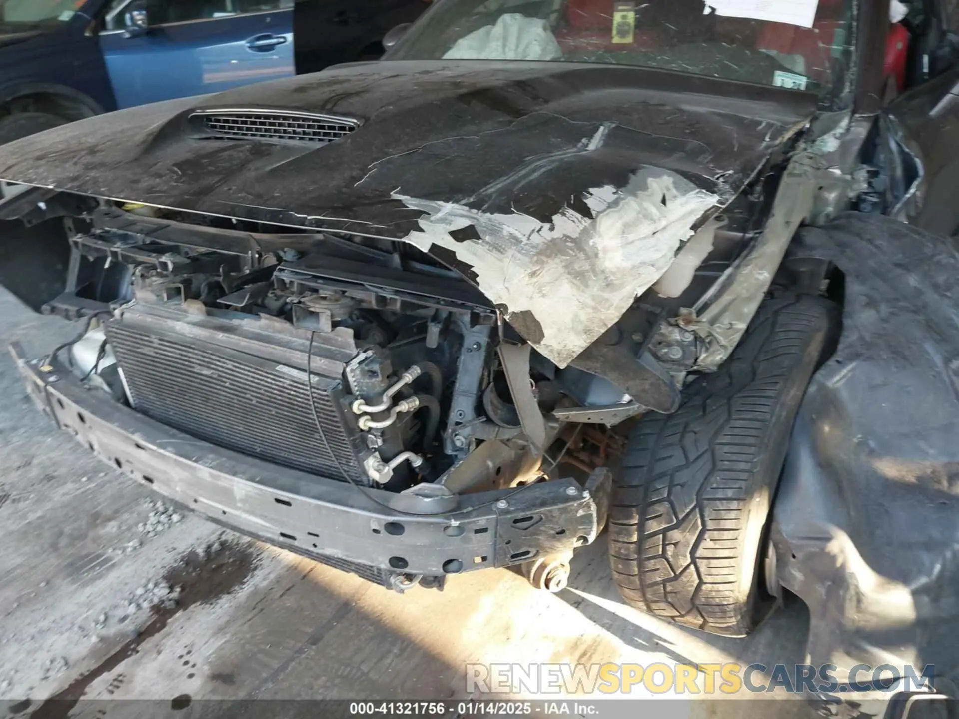 6 Photograph of a damaged car 2C3CDZFJ8KH561863 DODGE CHALLENGER 2019