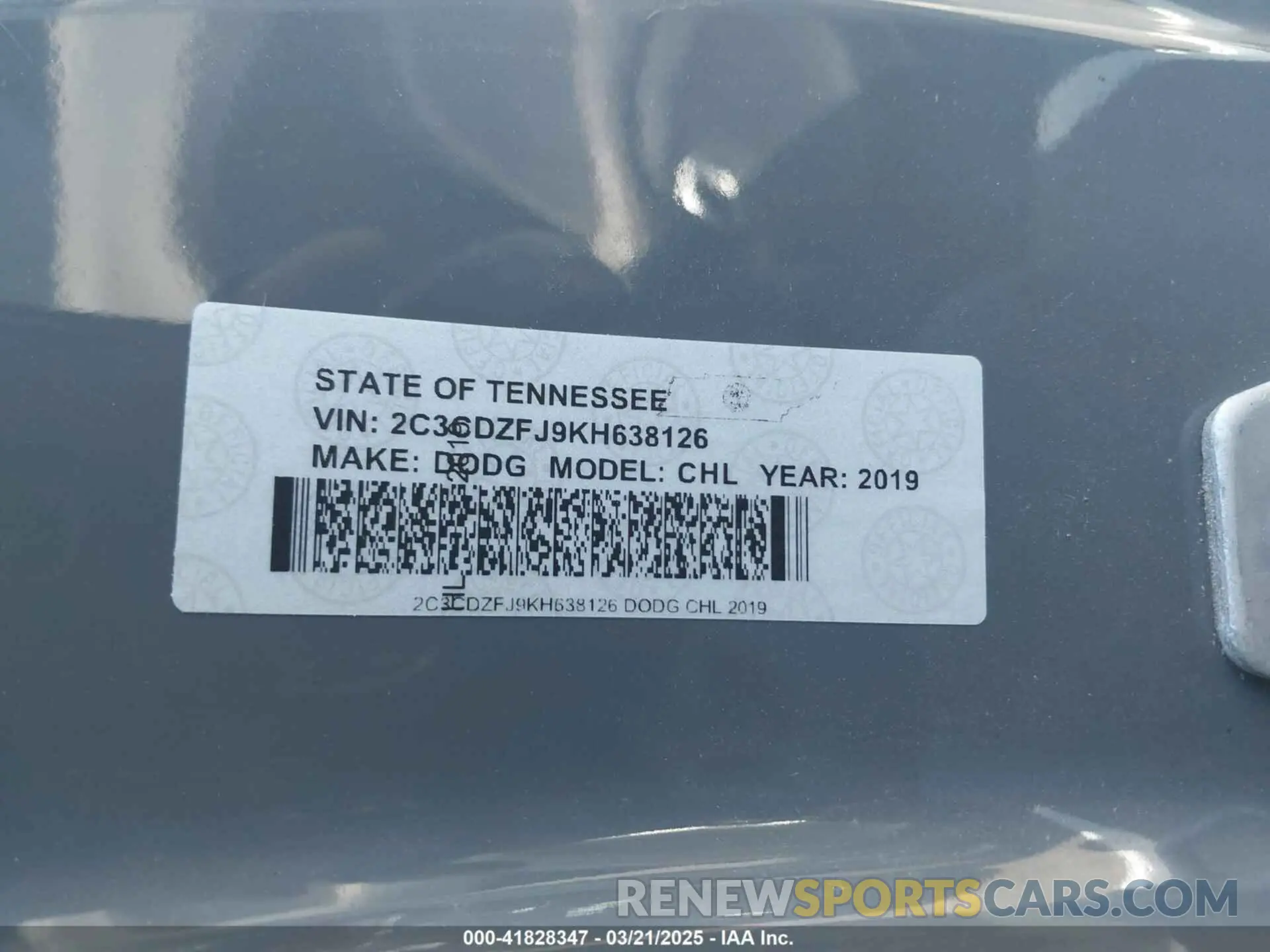 9 Photograph of a damaged car 2C3CDZFJ9KH638126 DODGE CHALLENGER 2019