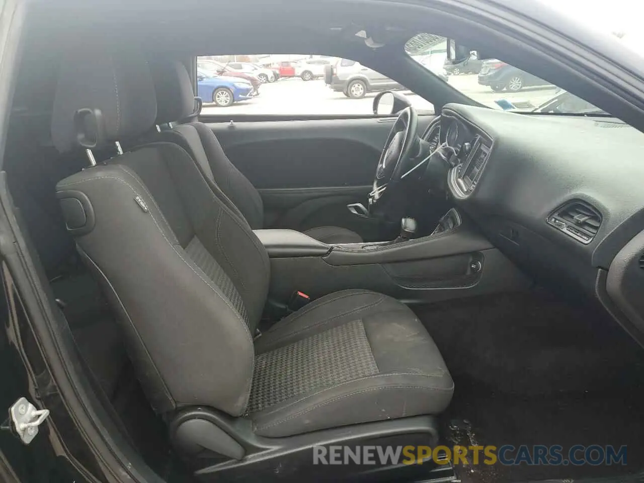 7 Photograph of a damaged car 2C3CDZGG7KH541641 DODGE CHALLENGER 2019