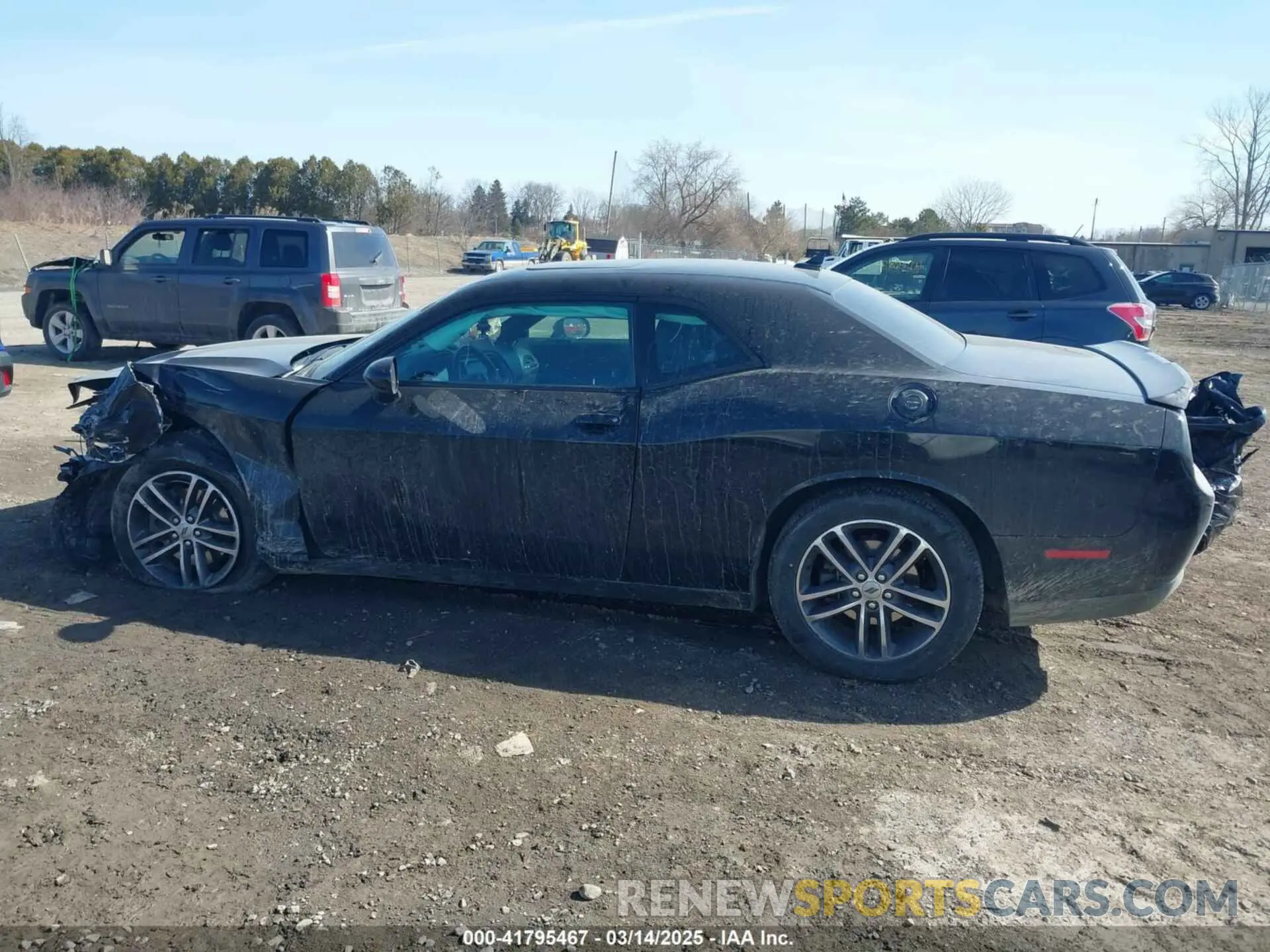 15 Photograph of a damaged car 2C3CDZGG7KH602924 DODGE CHALLENGER 2019