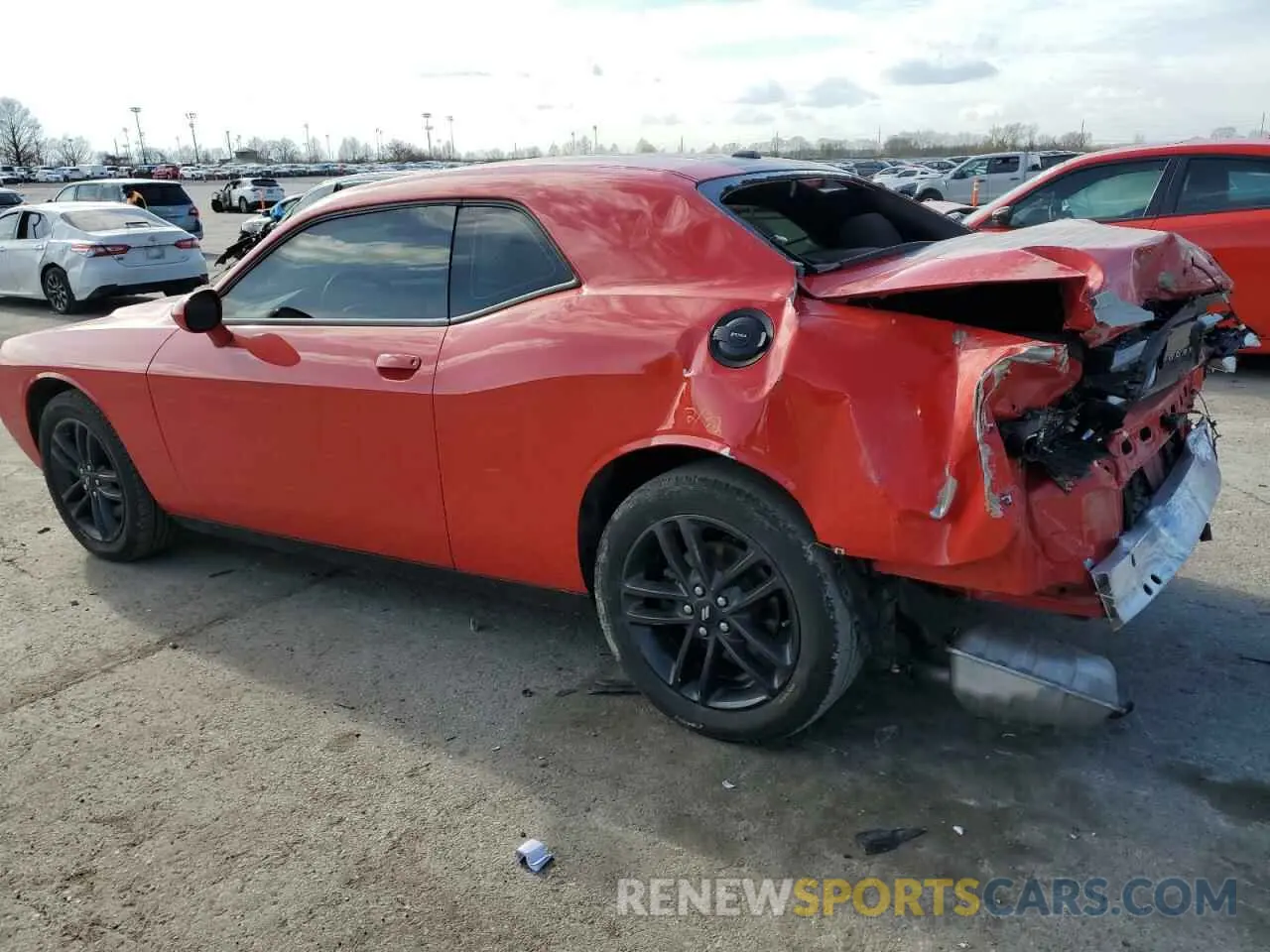 2 Photograph of a damaged car 2C3CDZGG9KH665894 DODGE CHALLENGER 2019