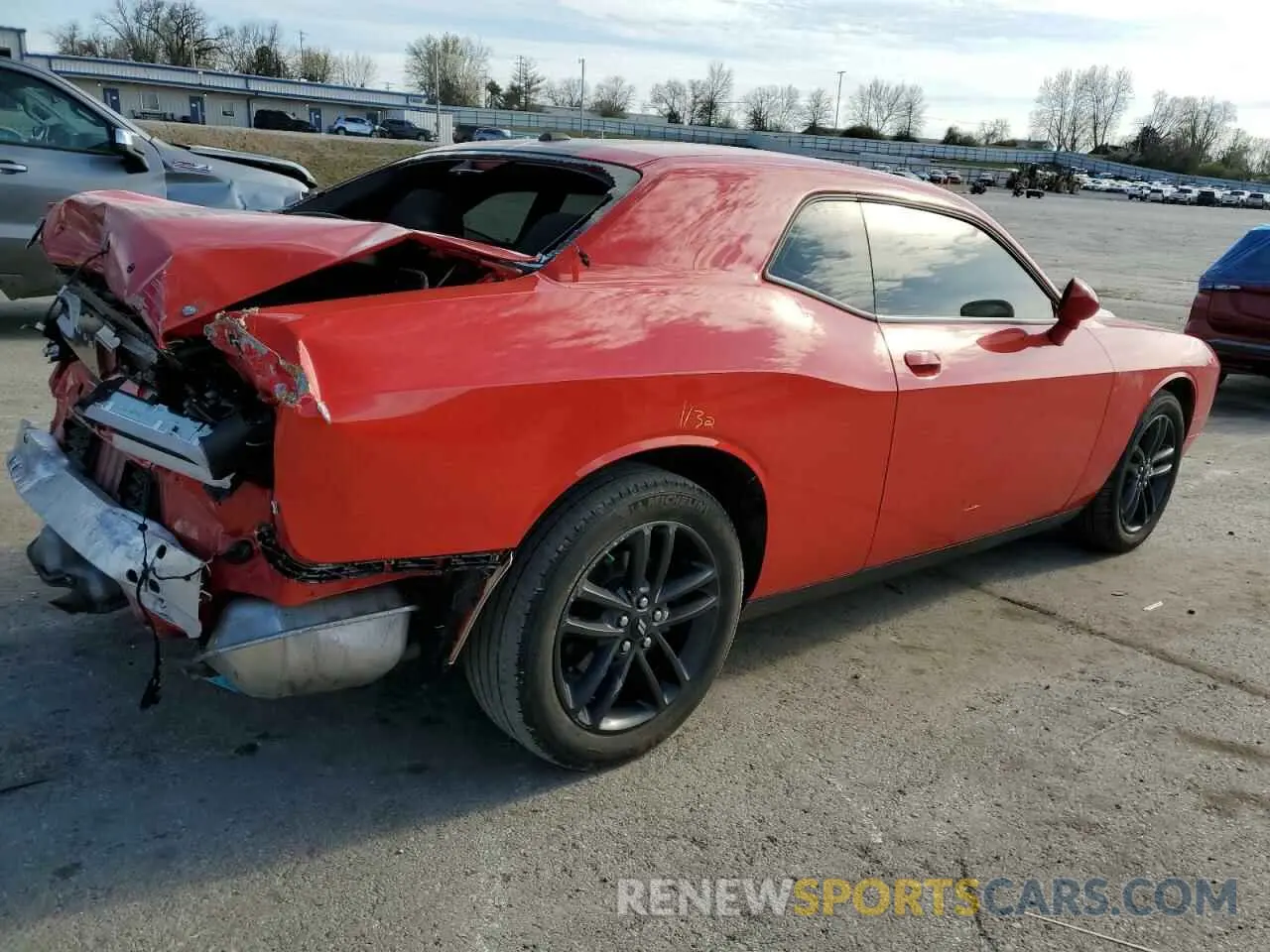3 Photograph of a damaged car 2C3CDZGG9KH665894 DODGE CHALLENGER 2019