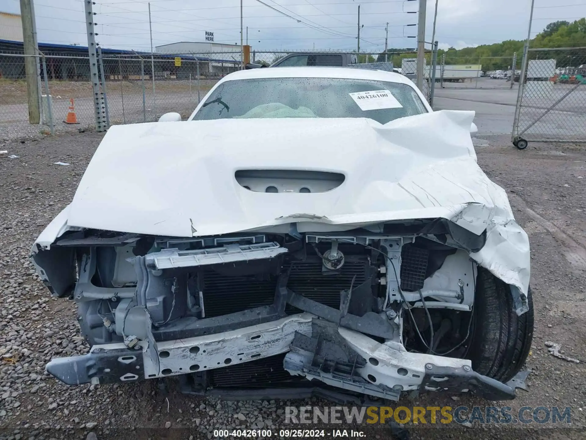 12 Photograph of a damaged car 2C3CDZJG1KH708679 DODGE CHALLENGER 2019
