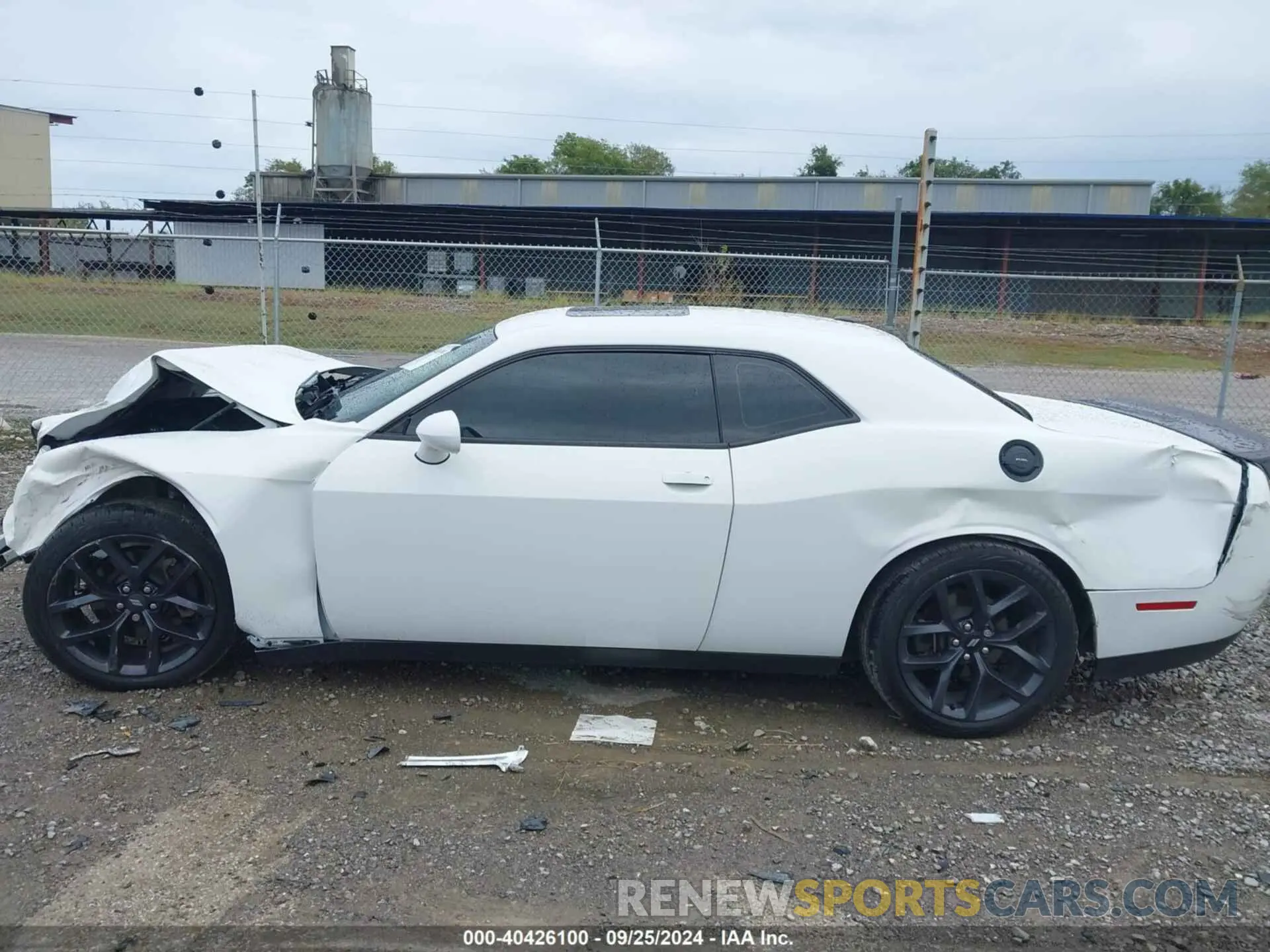 14 Photograph of a damaged car 2C3CDZJG1KH708679 DODGE CHALLENGER 2019