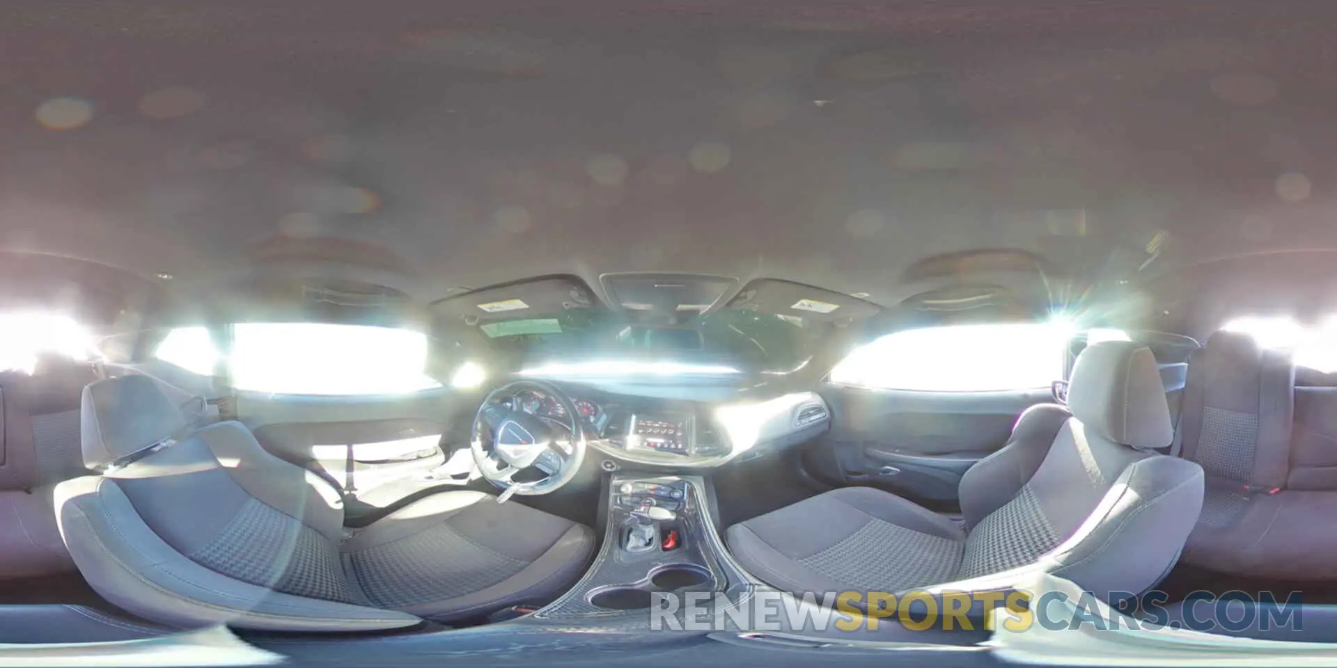 13 Photograph of a damaged car 2C3CDZJG4KH690260 DODGE CHALLENGER 2019