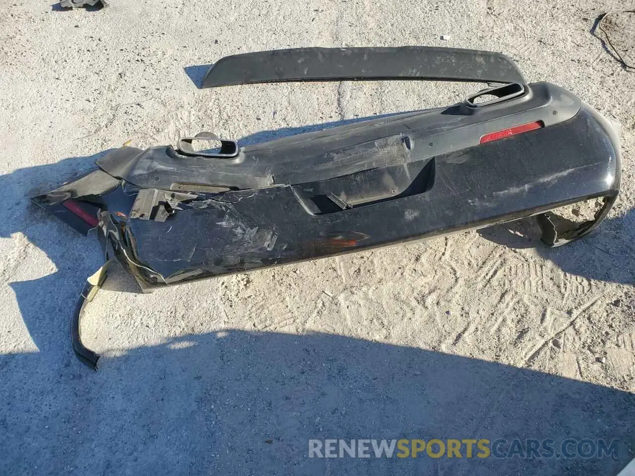 14 Photograph of a damaged car 2C3CDZJG4KH690260 DODGE CHALLENGER 2019