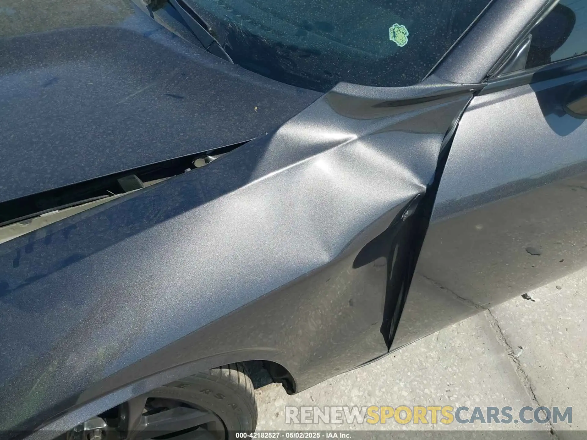 16 Photograph of a damaged car 2C3CDZJG9KH708803 DODGE CHALLENGER 2019