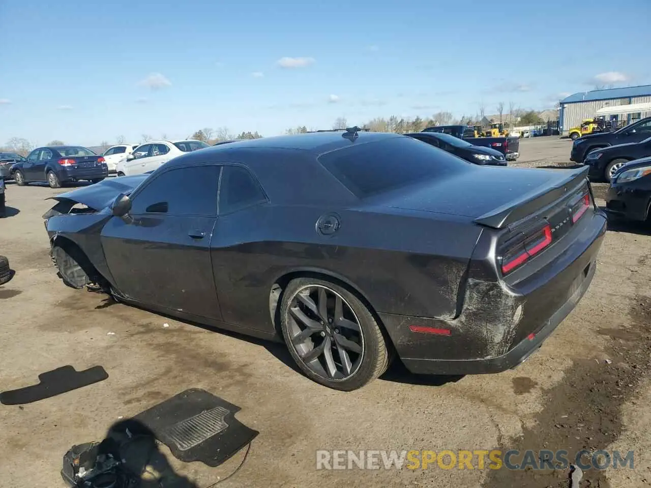 2 Photograph of a damaged car 2C3CDZJGXKH627275 DODGE CHALLENGER 2019