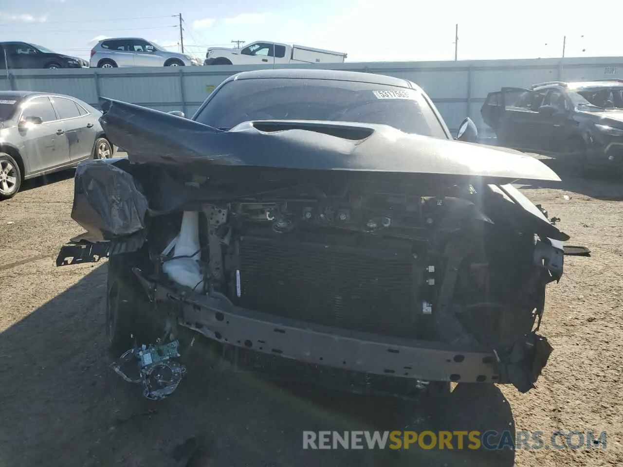 5 Photograph of a damaged car 2C3CDZJGXKH627275 DODGE CHALLENGER 2019
