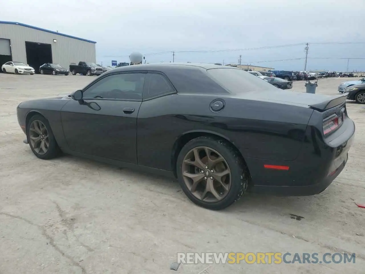 2 Photograph of a damaged car 2C3CDZJGXKH666593 DODGE CHALLENGER 2019