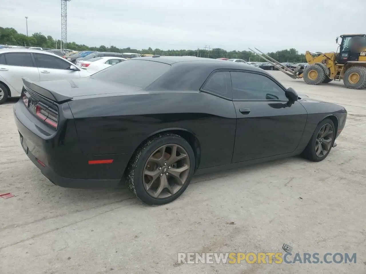3 Photograph of a damaged car 2C3CDZJGXKH666593 DODGE CHALLENGER 2019