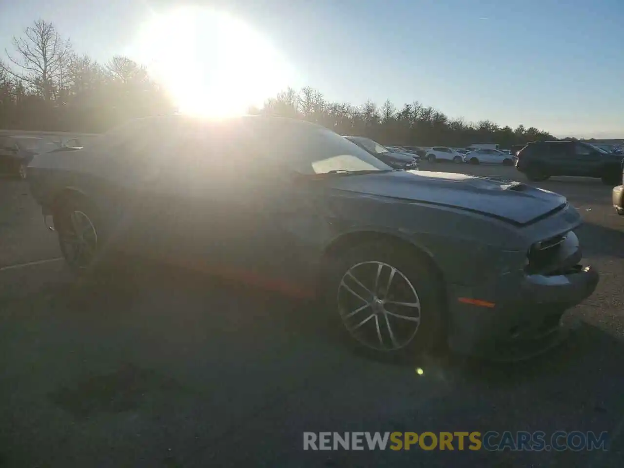 4 Photograph of a damaged car 2C3CDZKG1KH502678 DODGE CHALLENGER 2019