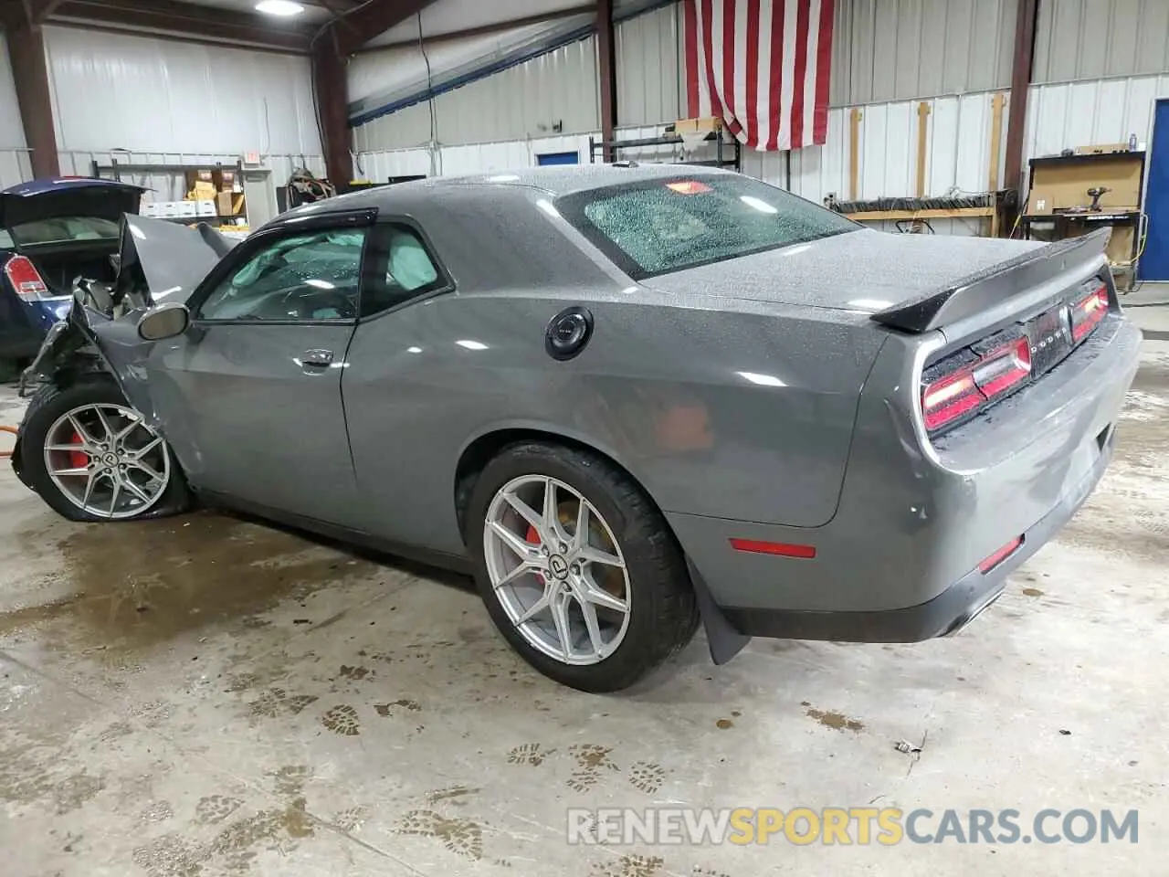 2 Photograph of a damaged car 2C3CDZKG1KH719809 DODGE CHALLENGER 2019