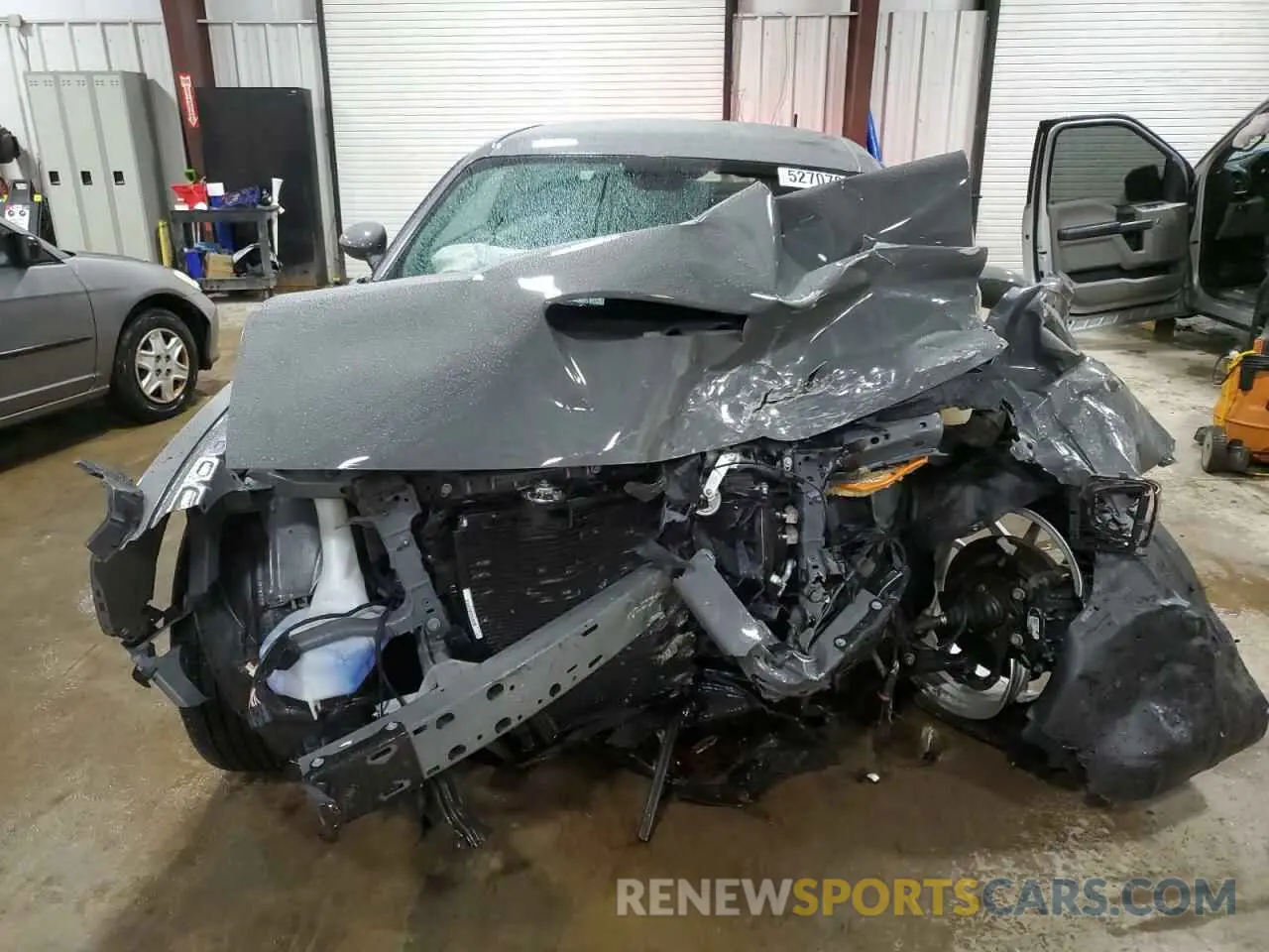 5 Photograph of a damaged car 2C3CDZKG1KH719809 DODGE CHALLENGER 2019