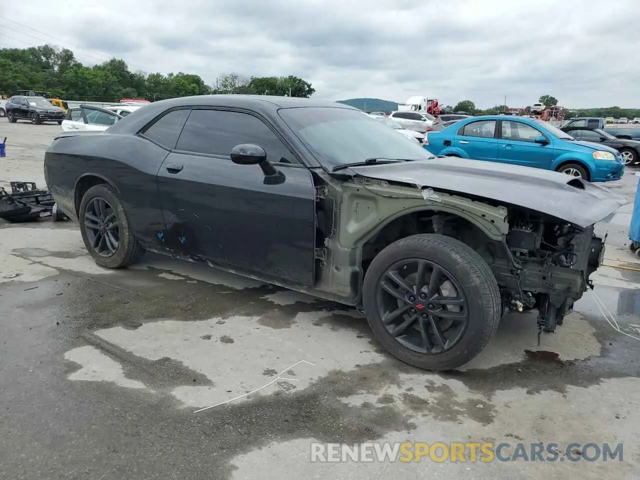 4 Photograph of a damaged car 2C3CDZKG1KH741759 DODGE CHALLENGER 2019