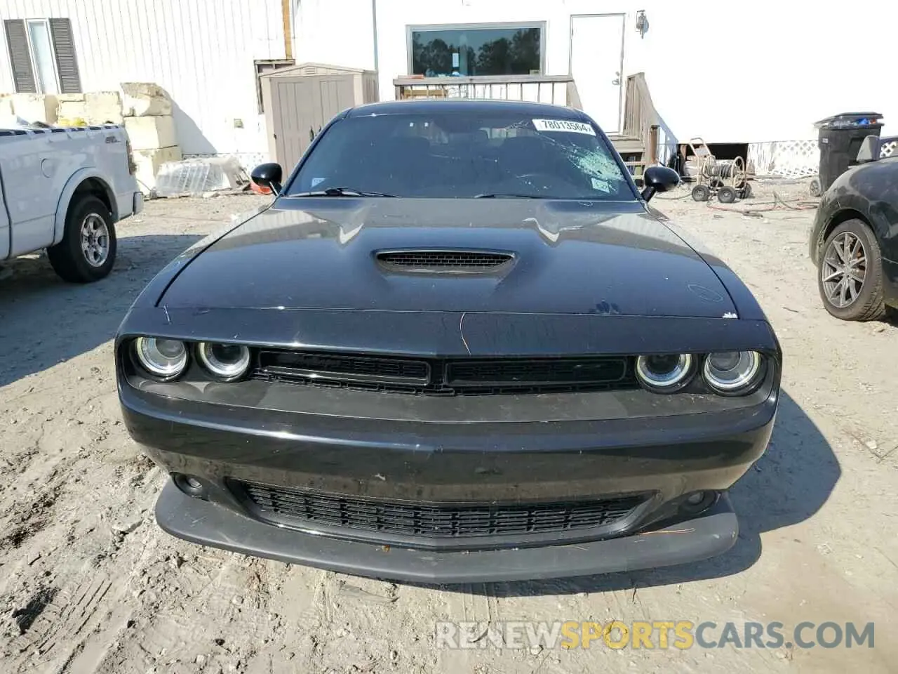 5 Photograph of a damaged car 2C3CDZKG2KH526214 DODGE CHALLENGER 2019