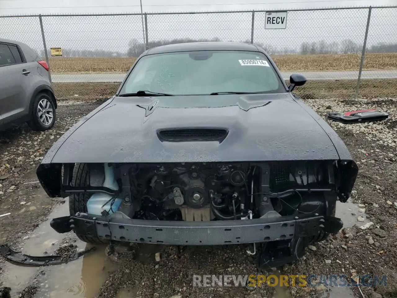 5 Photograph of a damaged car 2C3CDZKG3KH676221 DODGE CHALLENGER 2019