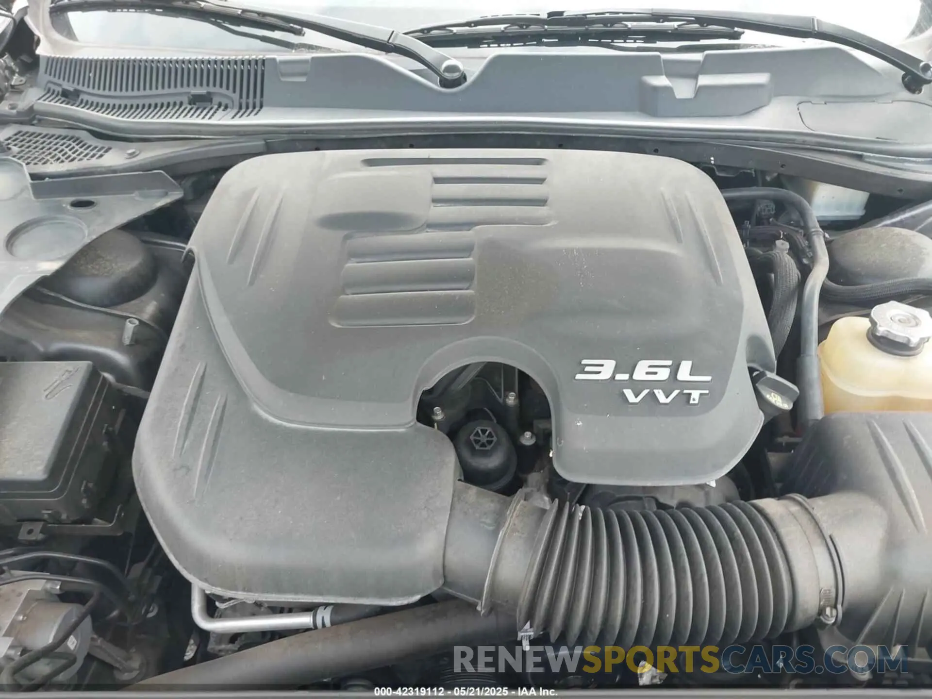 10 Photograph of a damaged car 2C3CDZKG3KH677871 DODGE CHALLENGER 2019