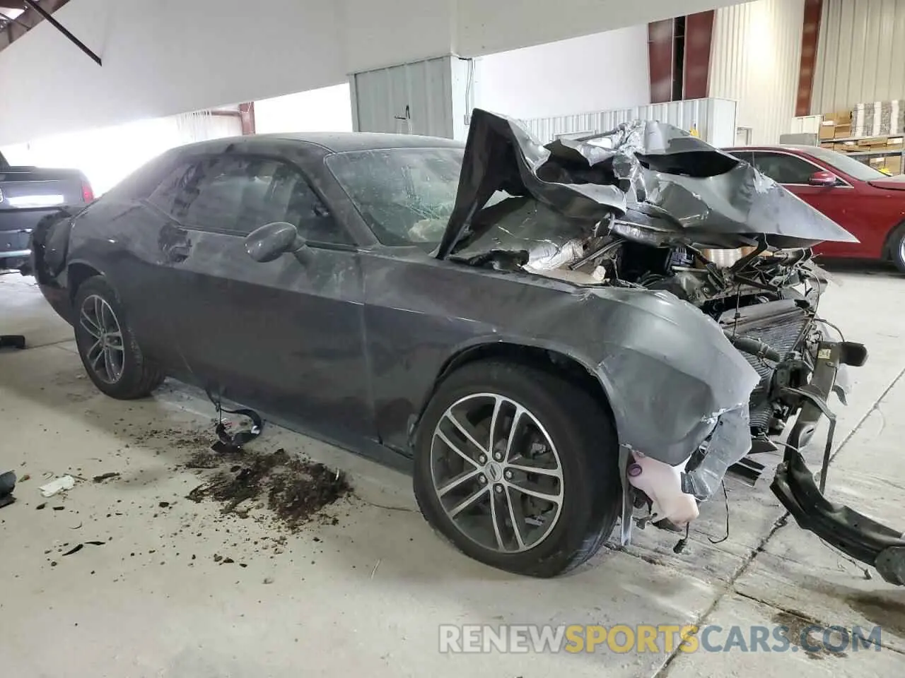 4 Photograph of a damaged car 2C3CDZKG9KH752668 DODGE CHALLENGER 2019
