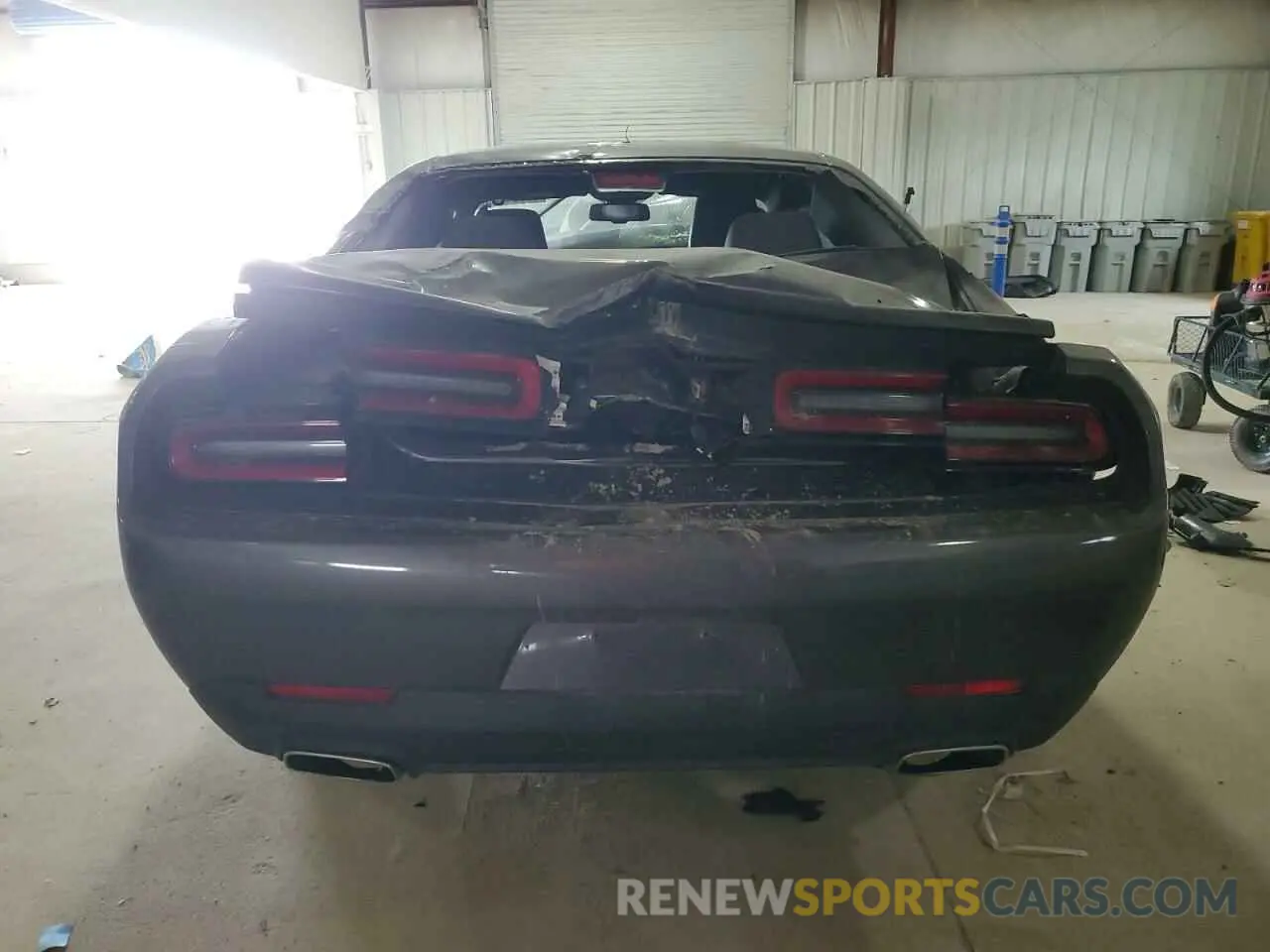 6 Photograph of a damaged car 2C3CDZKG9KH752668 DODGE CHALLENGER 2019