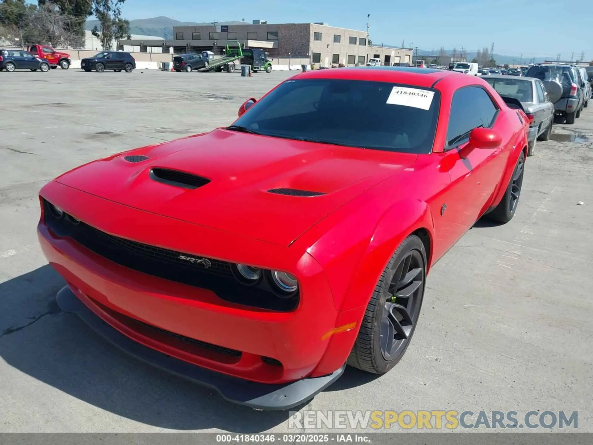 6 Photograph of a damaged car 2C3CDZL90KH634556 DODGE CHALLENGER 2019
