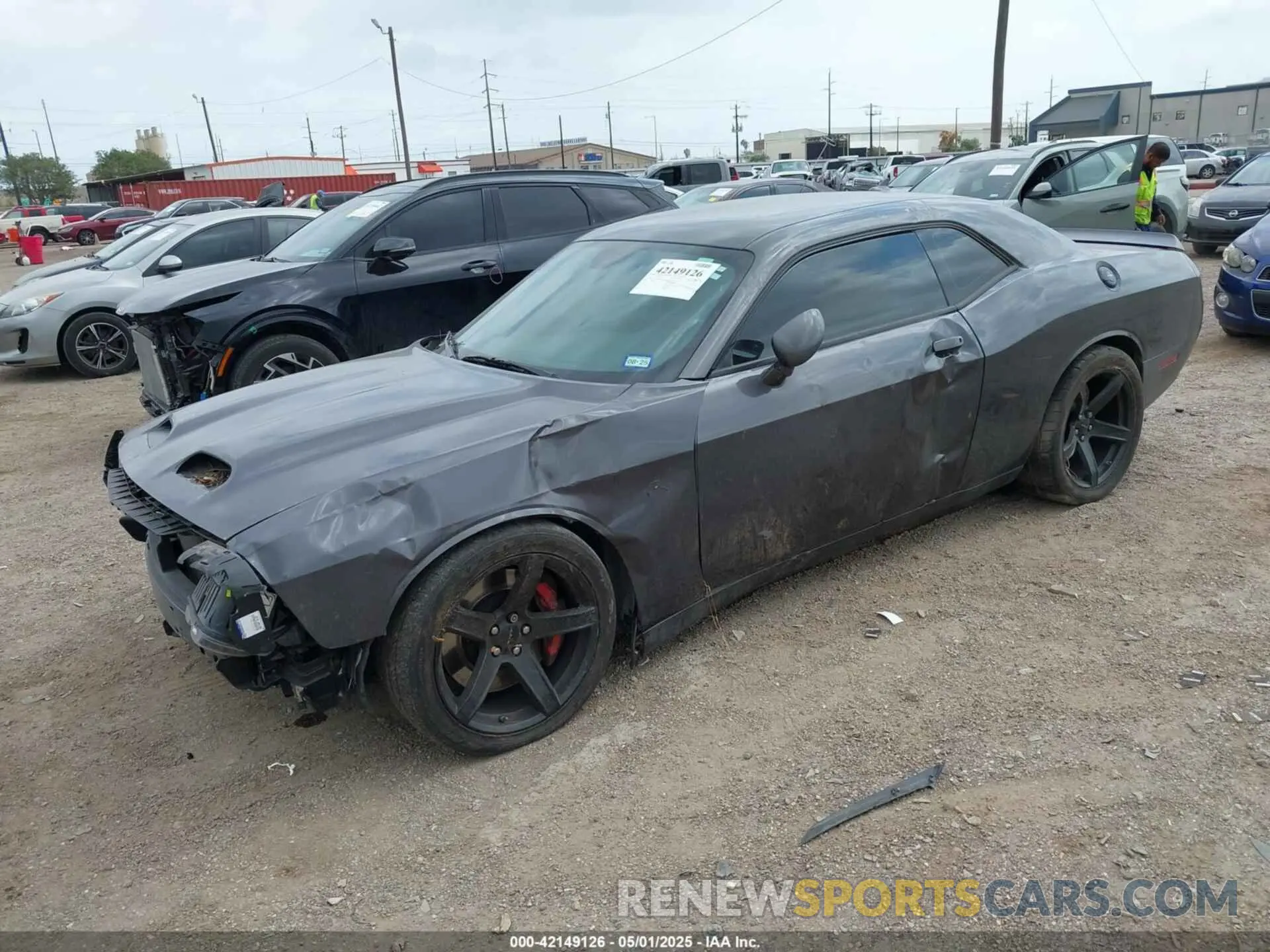 2 Photograph of a damaged car 2C3CDZL95KH695031 DODGE CHALLENGER 2019