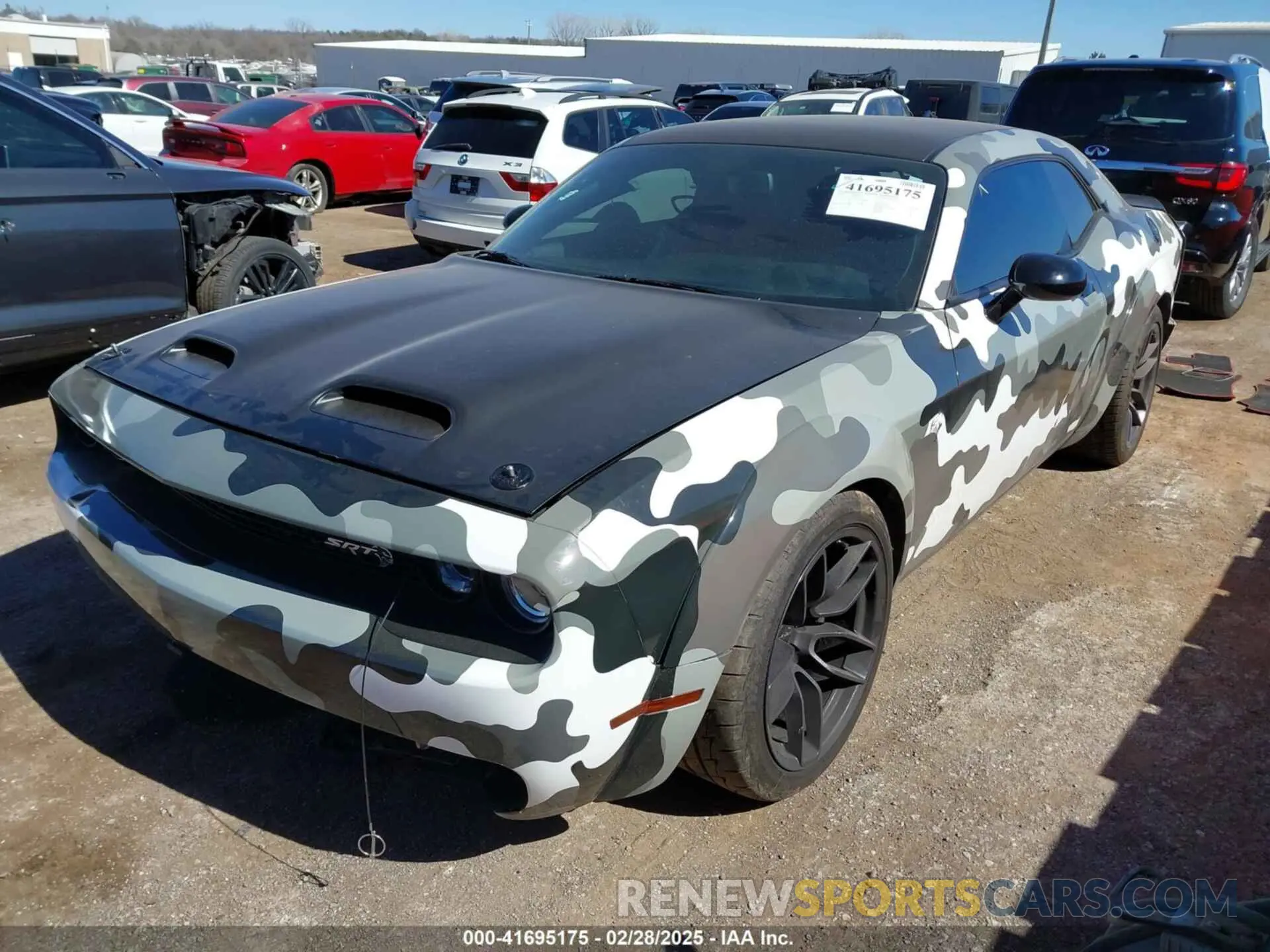 2 Photograph of a damaged car 2C3CDZL97KH641701 DODGE CHALLENGER 2019